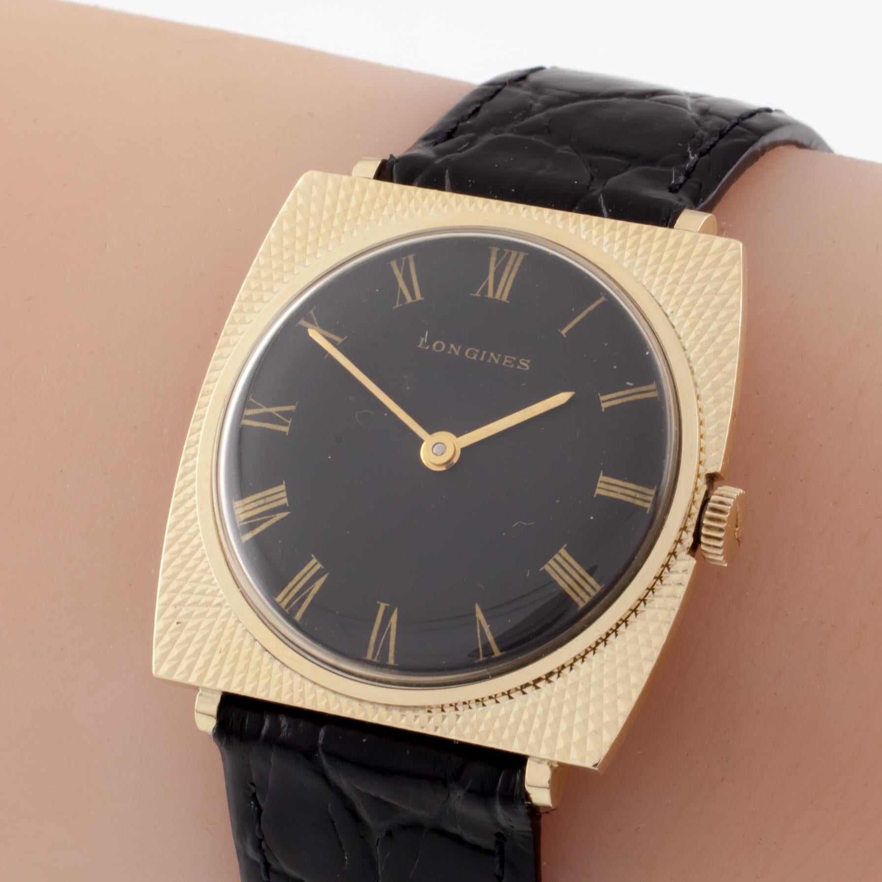 Longines 14k Gelbgold Herren-Hand-Winding-Uhr mit schwarzem Lederband (Moderne) im Angebot