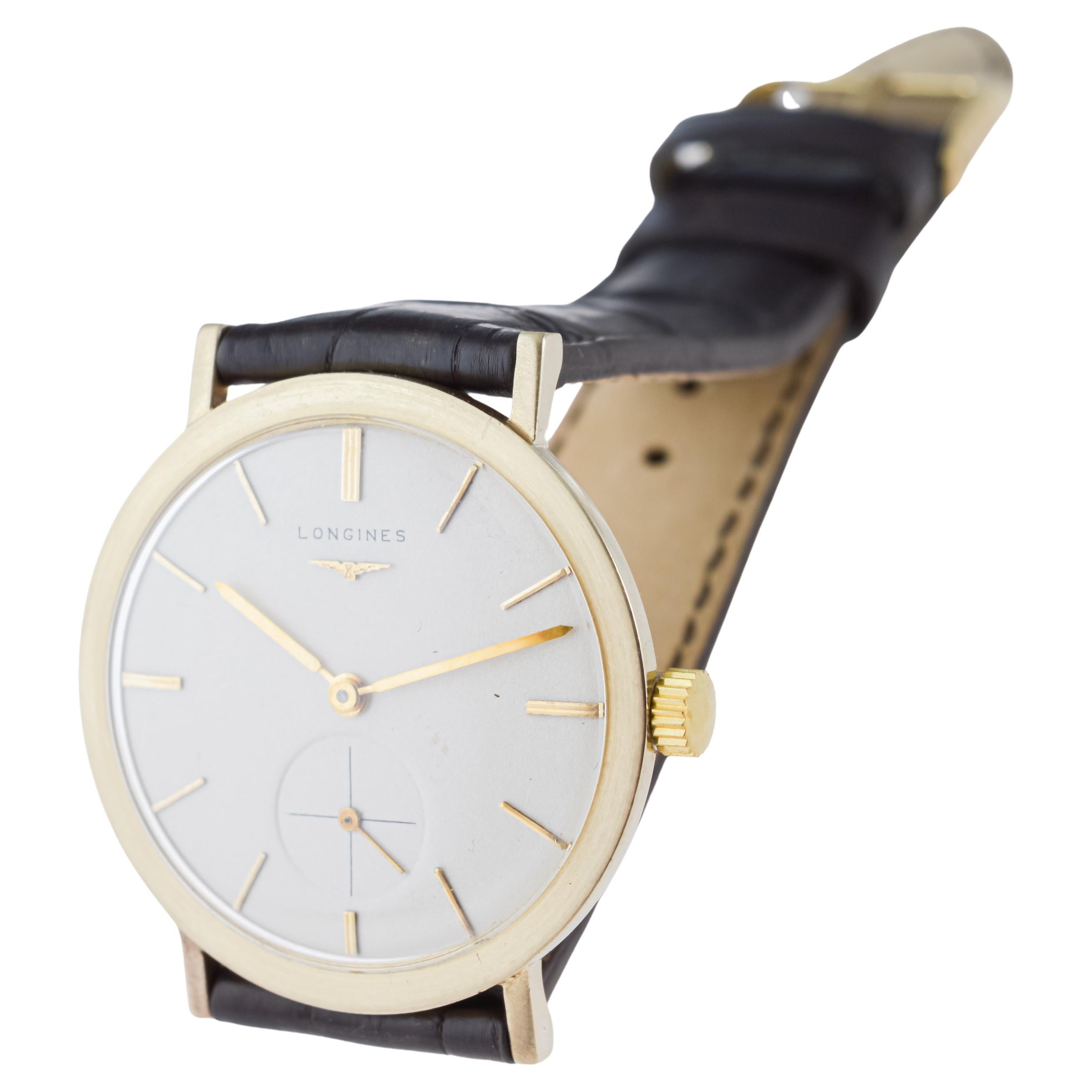 Longines 14Kt Solid Gold Mid-Century Watch circa 1960's Very Rare Model For Sale 6