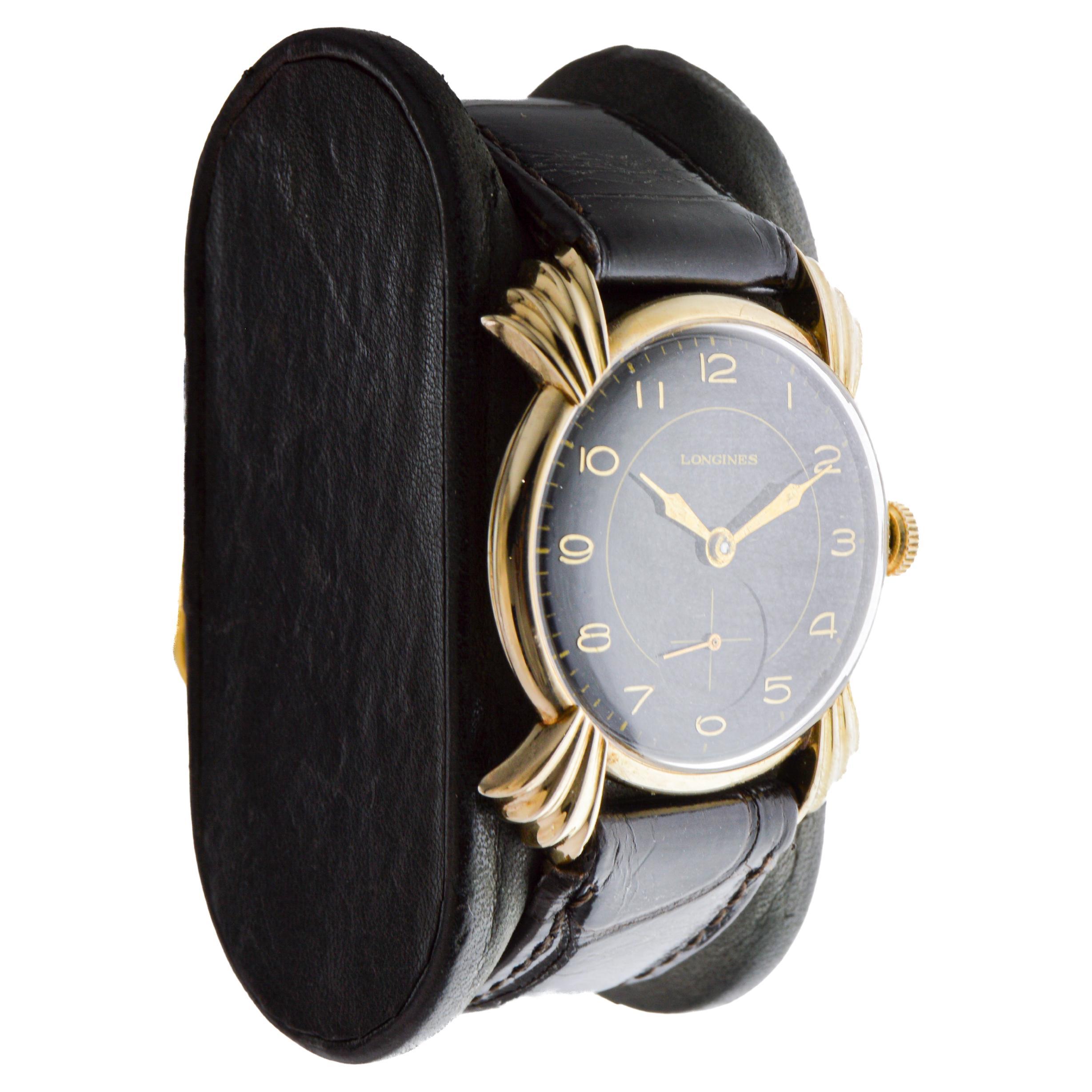 FACTORY / HOUSE: Longines Watch Company
STYLE / REFERENCE: Art Deco / Reference 107
METAL / MATERIAL: 14Kt Solid Gold
CIRCA / YEAR: 1940's
DIMENSIONS / SIZE: Length 40mm 