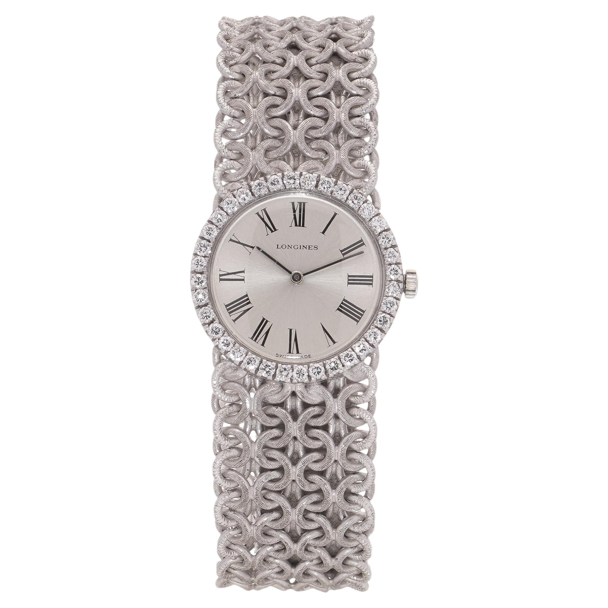 Longines Montre-bracelet pour femme en or blanc 18 carats avec lunette sertie de diamants en vente