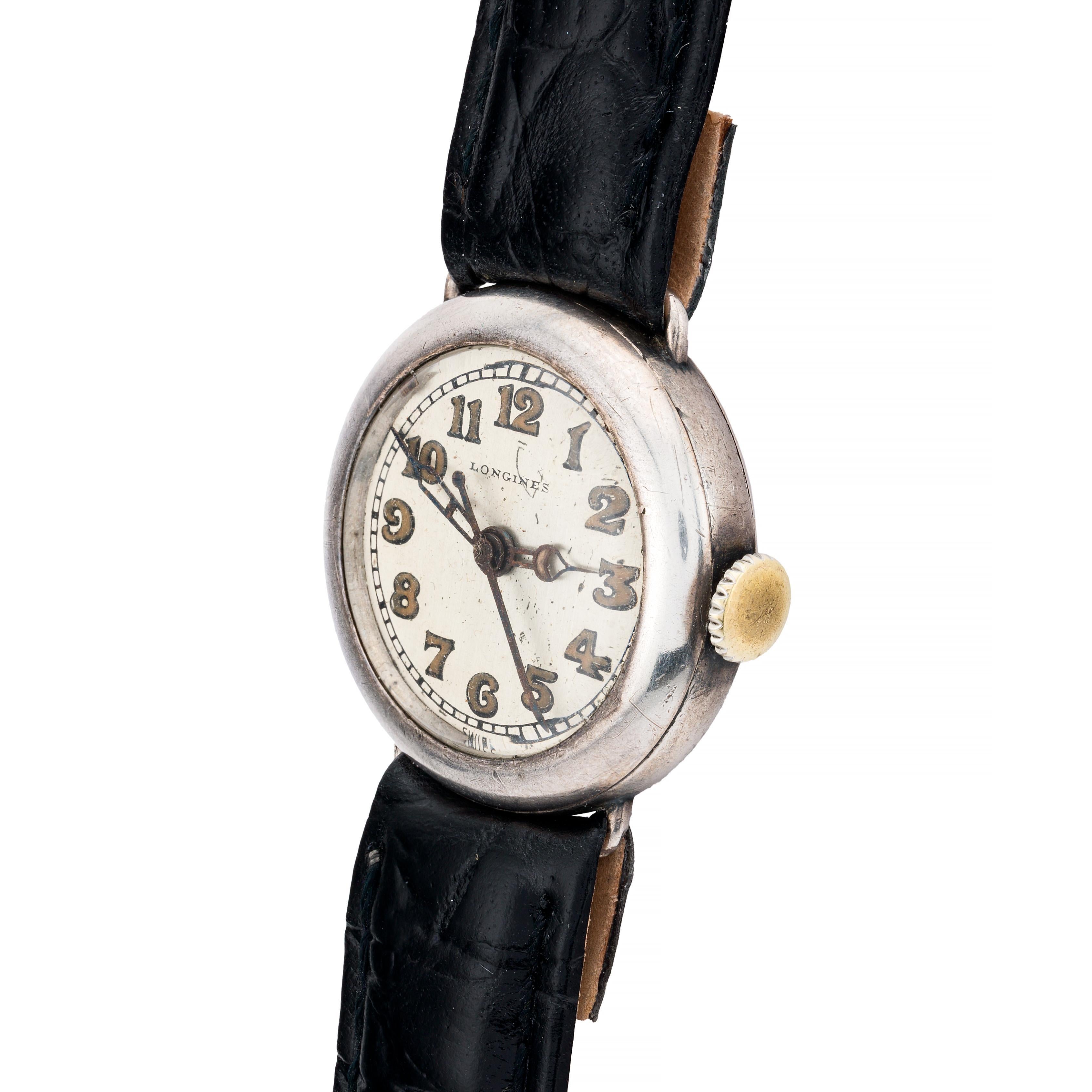 Longines Antique Sweep Seconds Doctors Watch in Sterling Silver C.1925 In Excellent Condition For Sale In Boston, MA