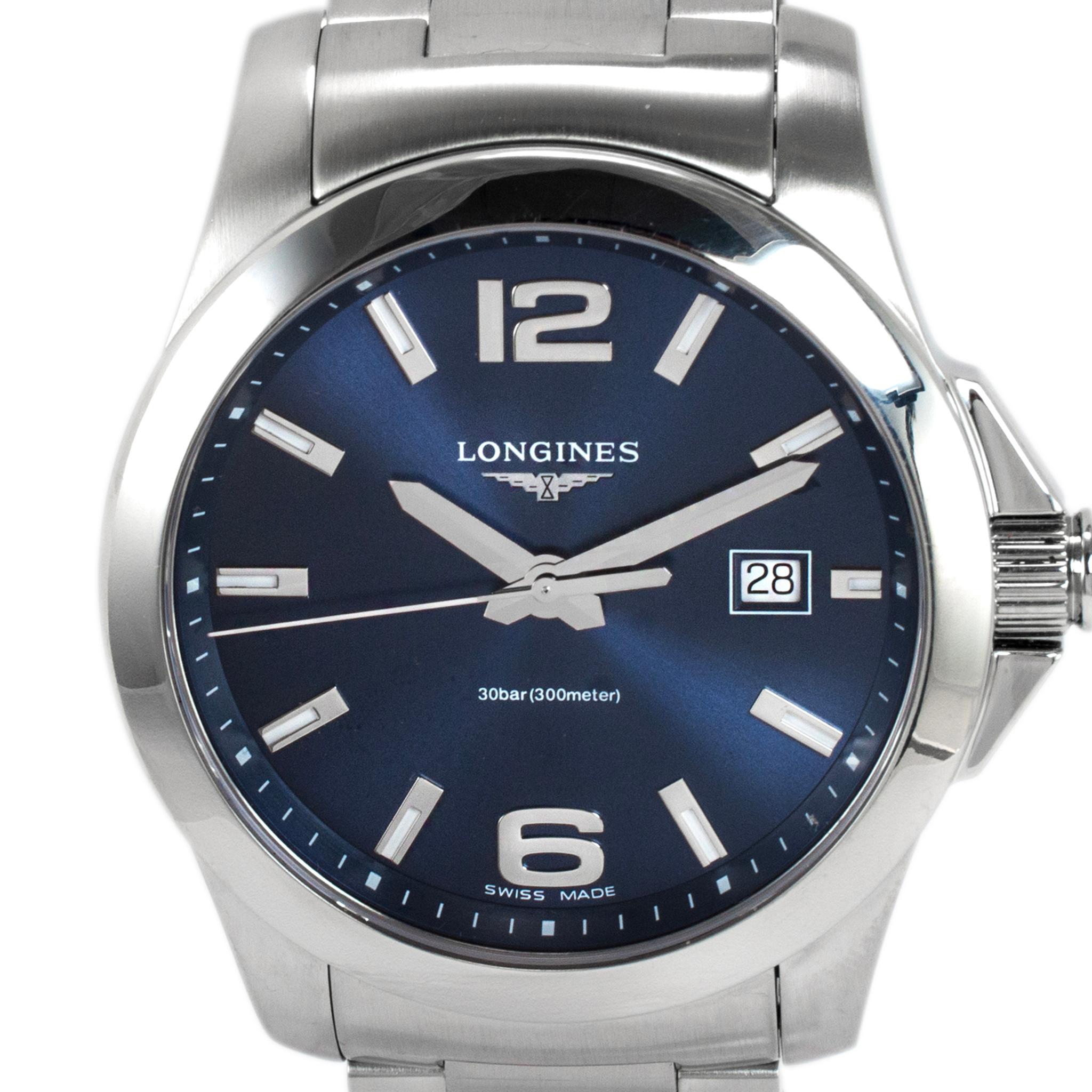 Marca: Longines

Sexo: Hombres

Tipo de metal: Acero inoxidable

Diámetro: 41.00 mm

Peso: 158,96 gramos

Reloj LONGINES de caballero, de acero inoxidable y fabricación suiza. Se probó el metal y se determinó que era acero inoxidable. La marca