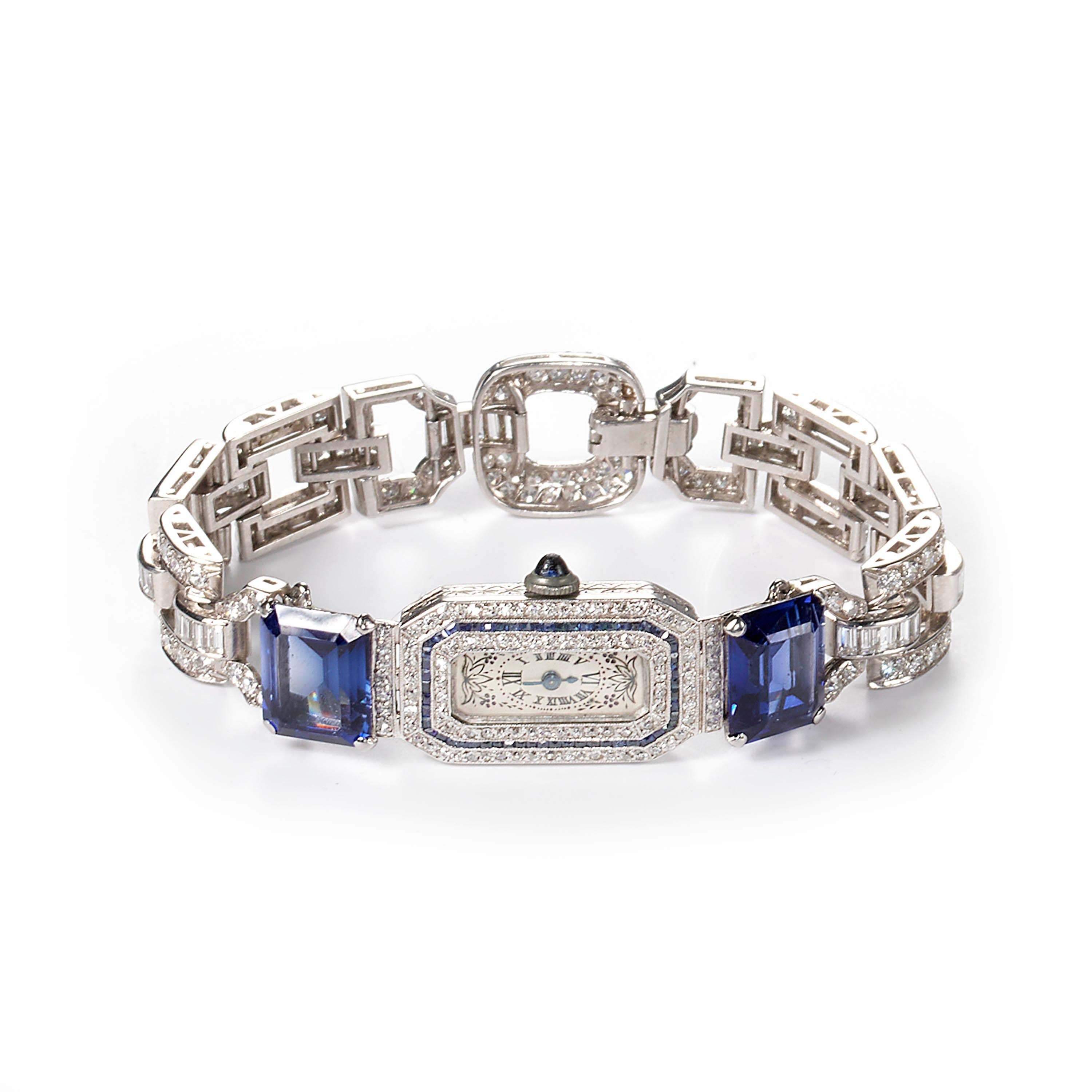 Reloj de pulsera Longines de cóctel con diamantes, circa 1950 Corte brillante en venta