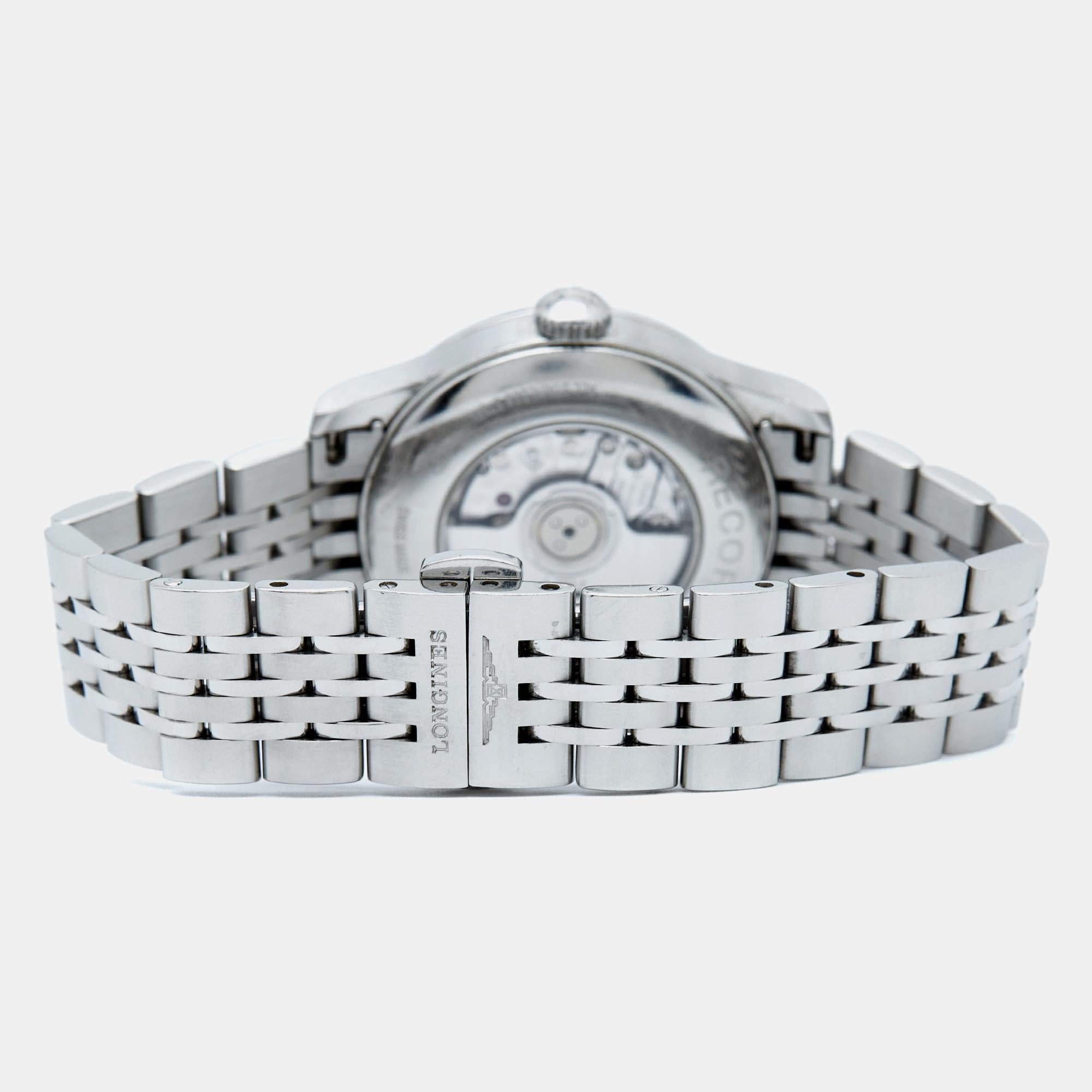 Dieser authentische Luxus-Zeitmesser hilft Ihnen, jeden Moment zu genießen! Diese Longines-Uhr ist ein funktionelles Accessoire, das mit viel Geschick aus hochwertigen Materialien hergestellt wird und Ihnen einen luxuriösen Stil verleiht, während
