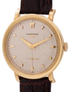 Longines Dress Watch 14 Karat Yellow Gold Chevron Dial, circa 1954