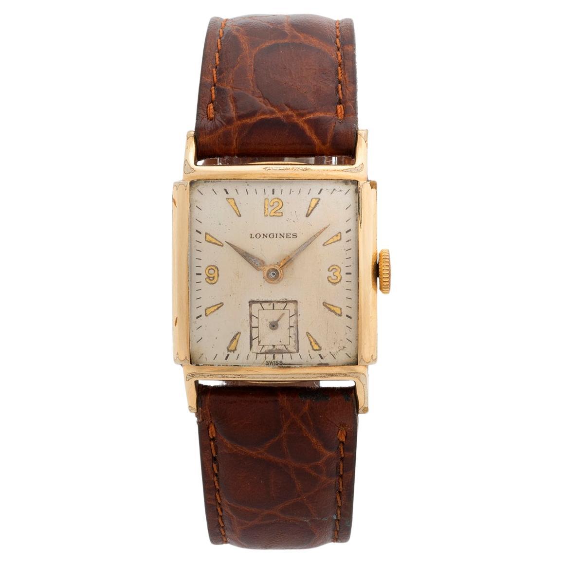 Reloj de pulsera Longines, caja cuadrada abovedada con el sello "Cased and Times in the USA", 1944