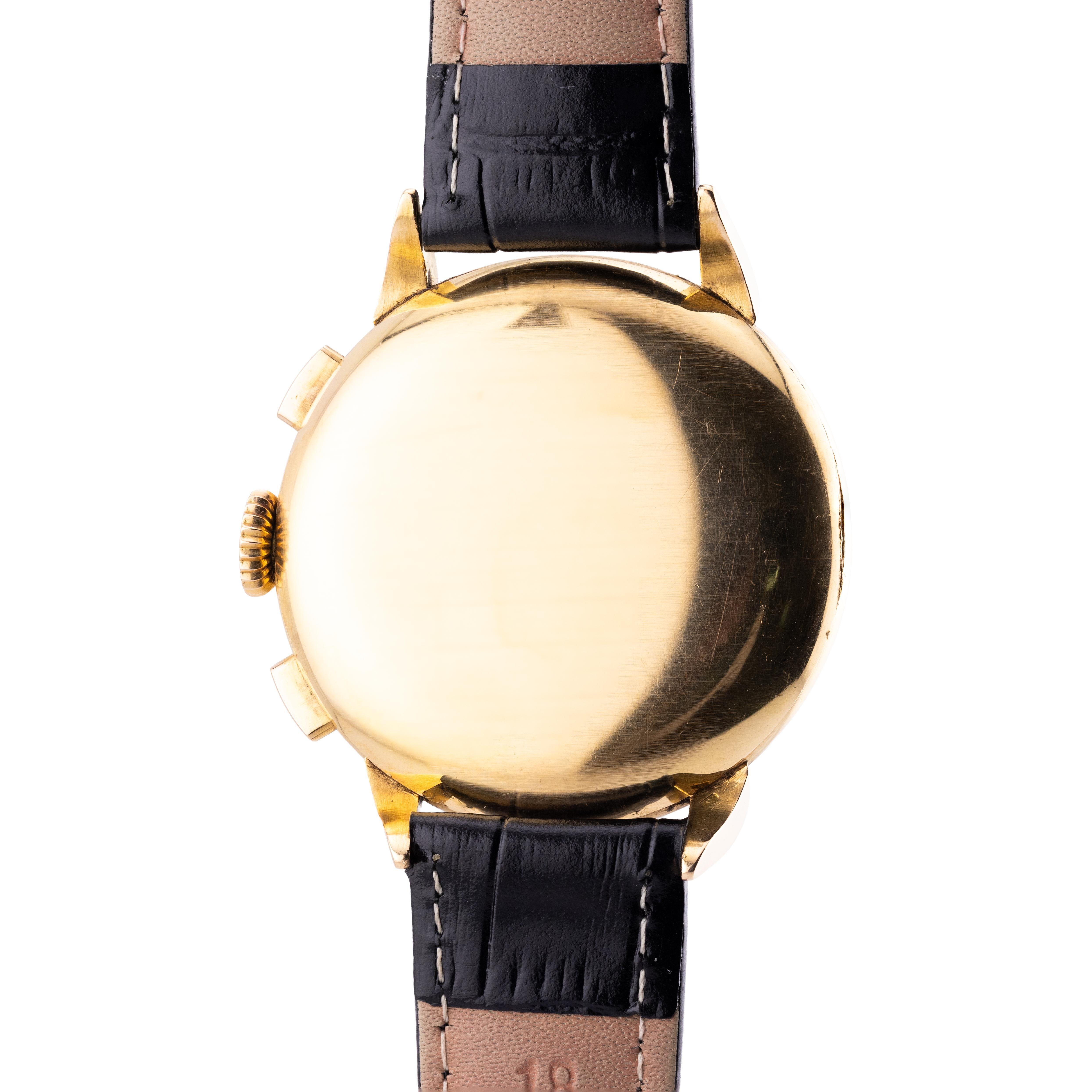 Women's or Men's Longines Flyback Chronograph Cal 30CH 18 Karat Rose Gold Circa 1947 Oversize For Sale