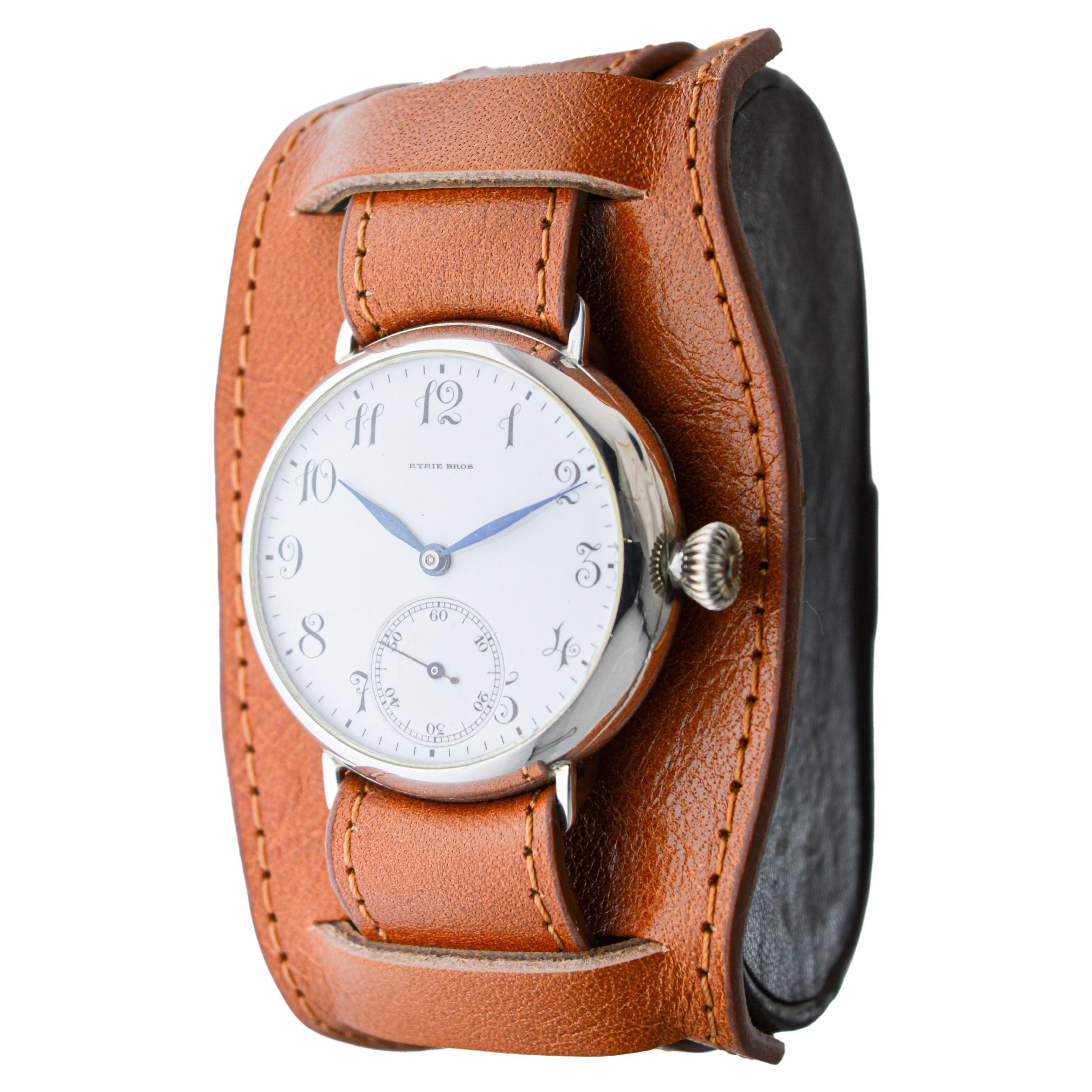 Longines pour Ryrie Bros, Toronto, Canada, trench-montre en argent sterling de 1906 en vente 1