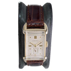Longines Goldgefüllte seltene Art Deco Uhr mit einzigartigem Kristall, ca. 1940er Jahre