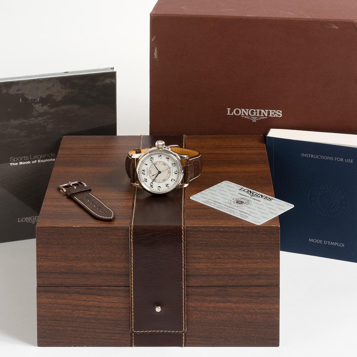 Reference L2.713.4.13.2, is a special re-edition watch from Longines' heritage collection, the Weems Second Setting reference evokes the aviation watches worn by pilots in the early age of aviation and during WW2. The second setting pilot's watch is