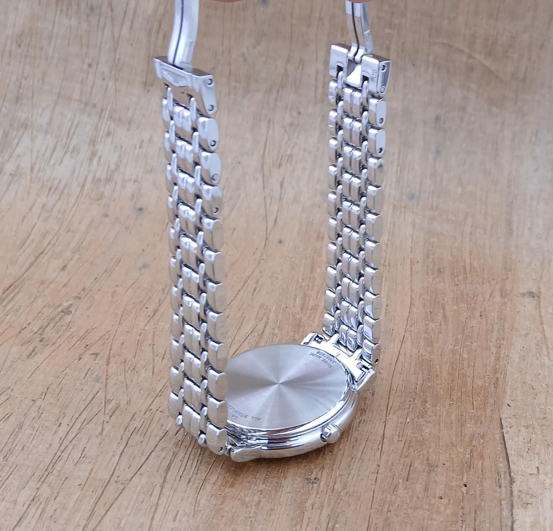 Longines La Grande Classique Presence L4.721.4 Orologio automatico da uomo in acciaio con scatola in vendita 15