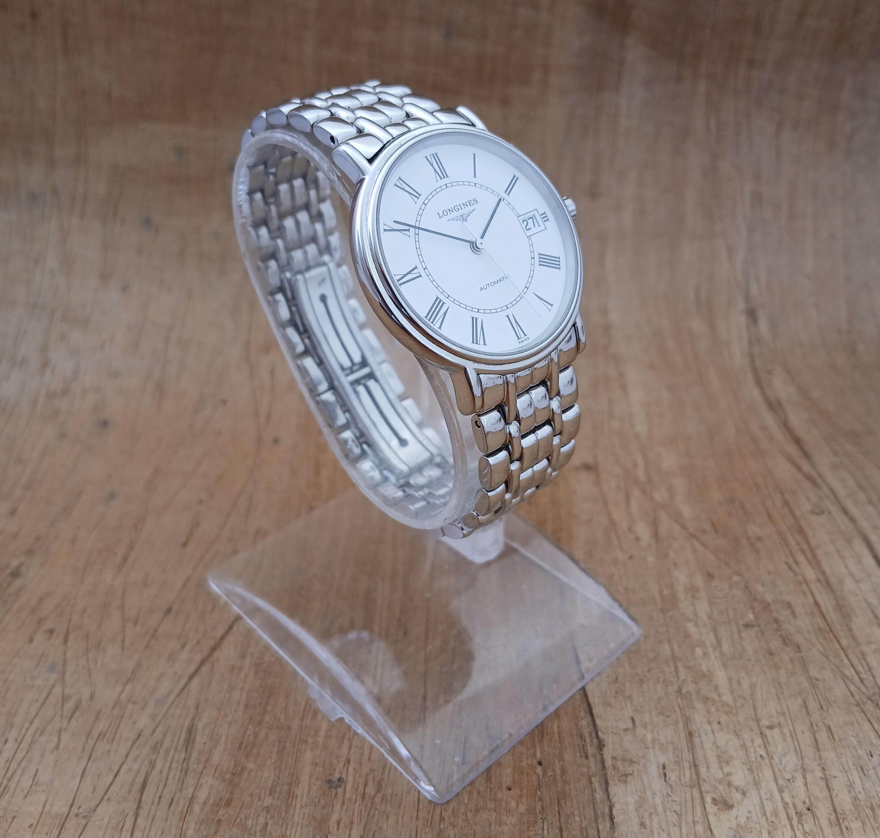 Longines La Grande Classique Presence L4.721.4 Orologio automatico da uomo in acciaio con scatola In condizioni buone in vendita a Toronto, CA