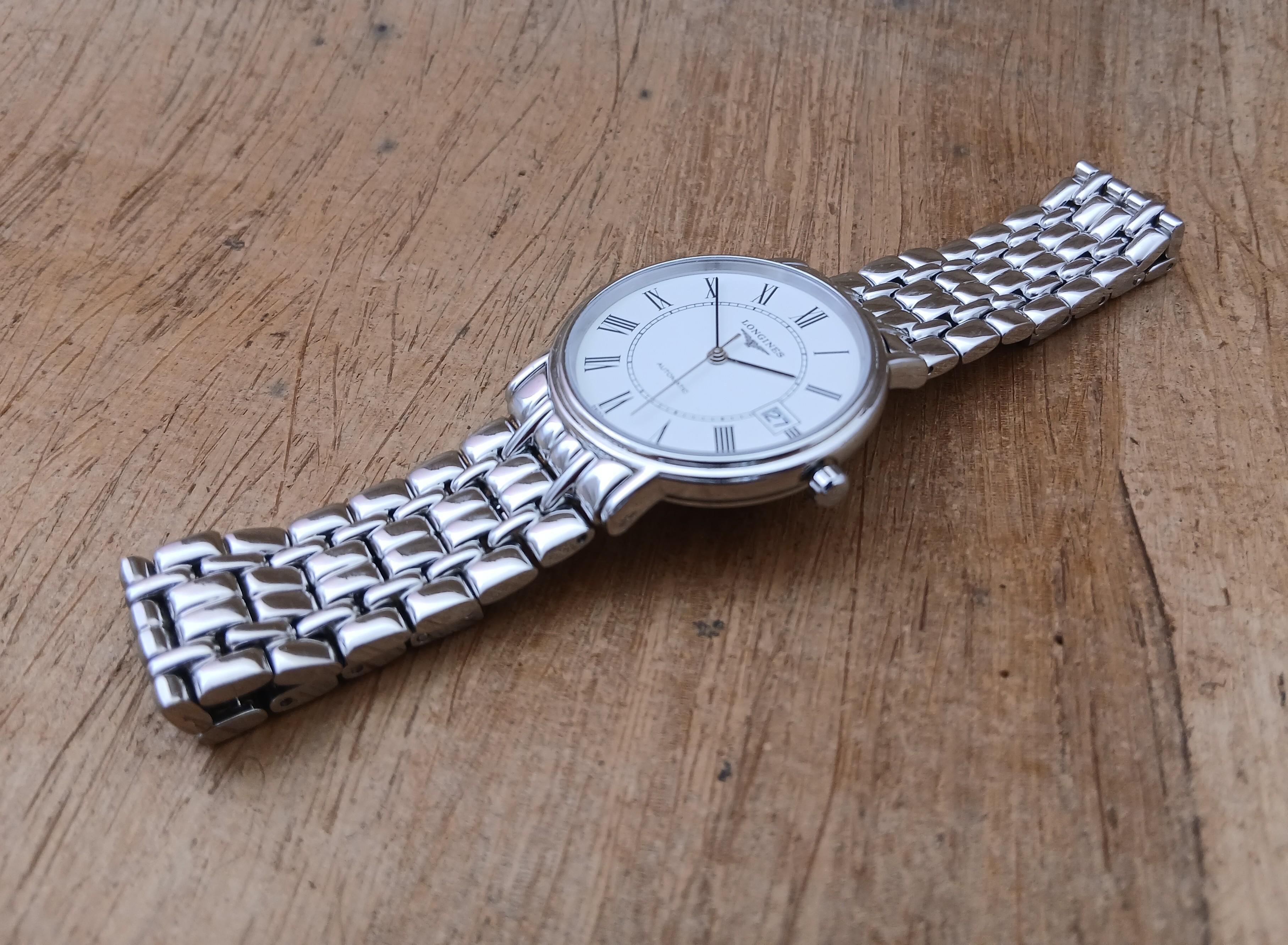 Longines La Grande Classique Presence L4.721.4 Orologio automatico da uomo in acciaio con scatola in vendita 4