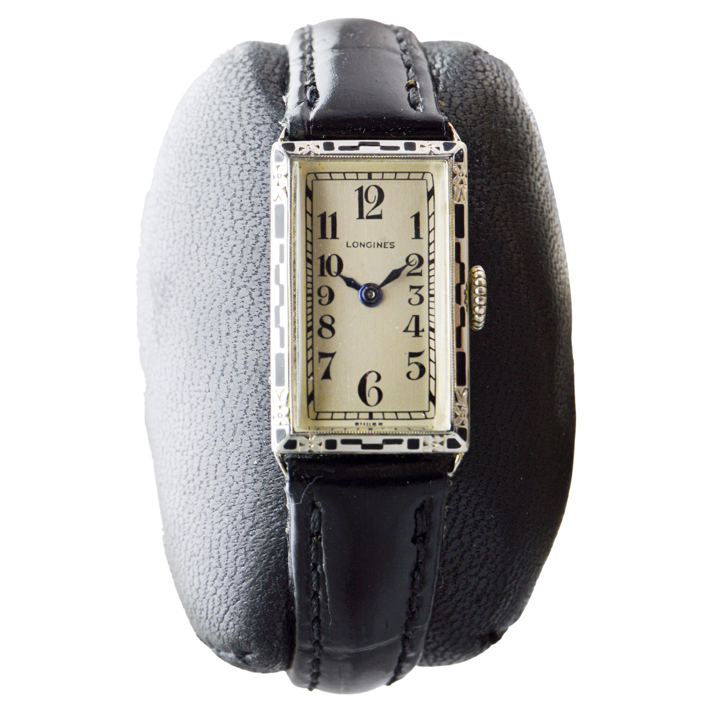 Longines Orologio da donna Art Deco in oro bianco circa 1925 Quadrante di Stern Freres In condizioni ottime in vendita a Long Beach, CA