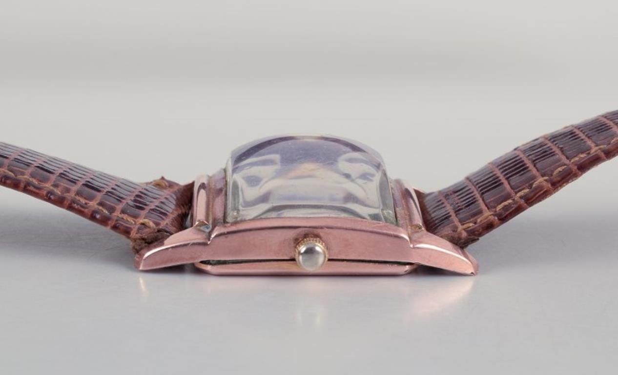 Longines men's wristwatch. 10 karat gold filled. Art Deco style. Approx. 1939. im Angebot 1
