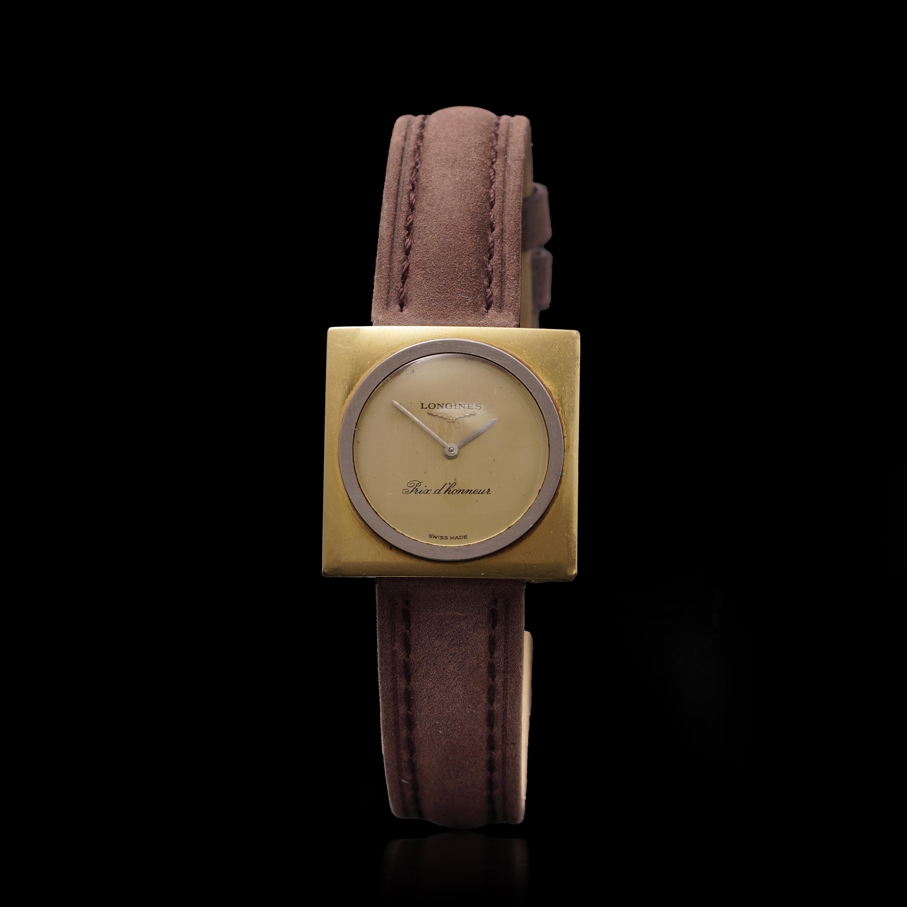 Longines Prix d'Honneur Orologio quadrato d'oro 18ct a carica manuale In condizioni buone in vendita a Braintree, GB