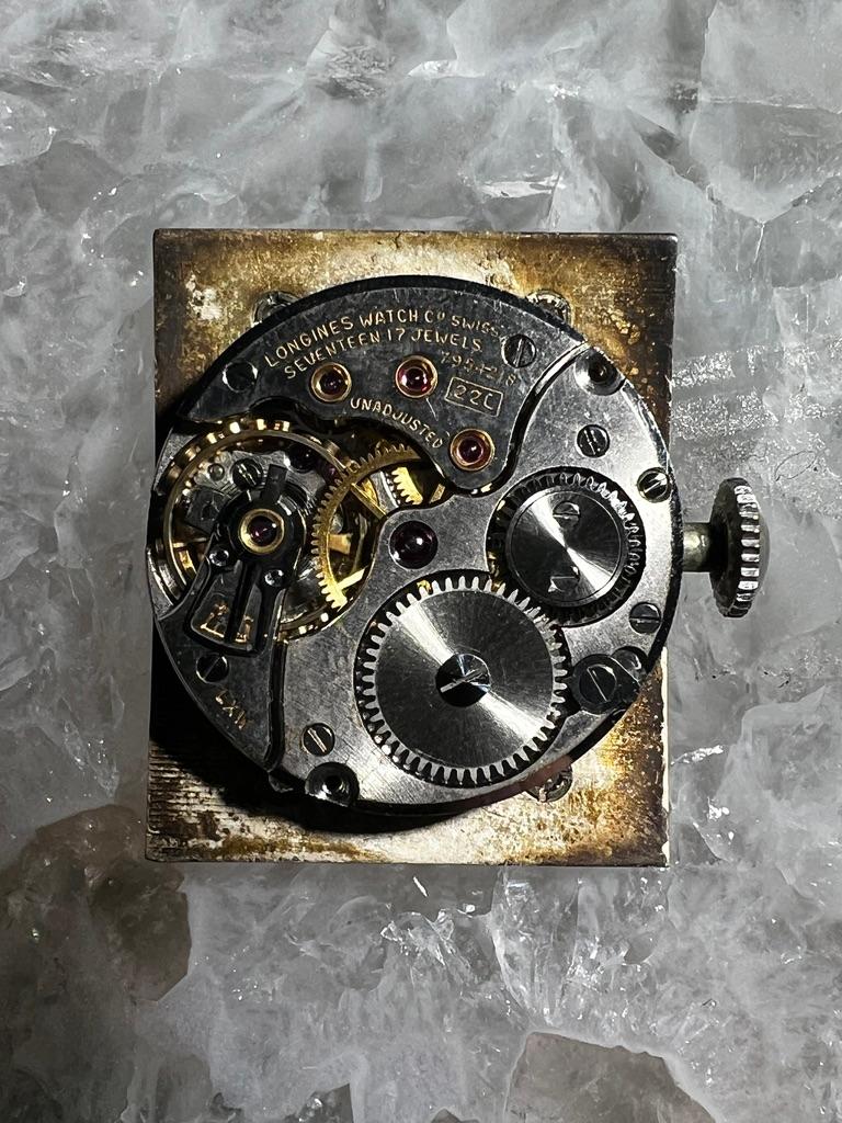 Longines Tank-Uhr 14K Weißgold mit Diamant-Zifferblatt (Rundschliff)