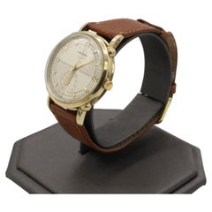 Longines Vintage 14 Karat Yellow Gold Automatic Leather Strap Watch Circa 1950