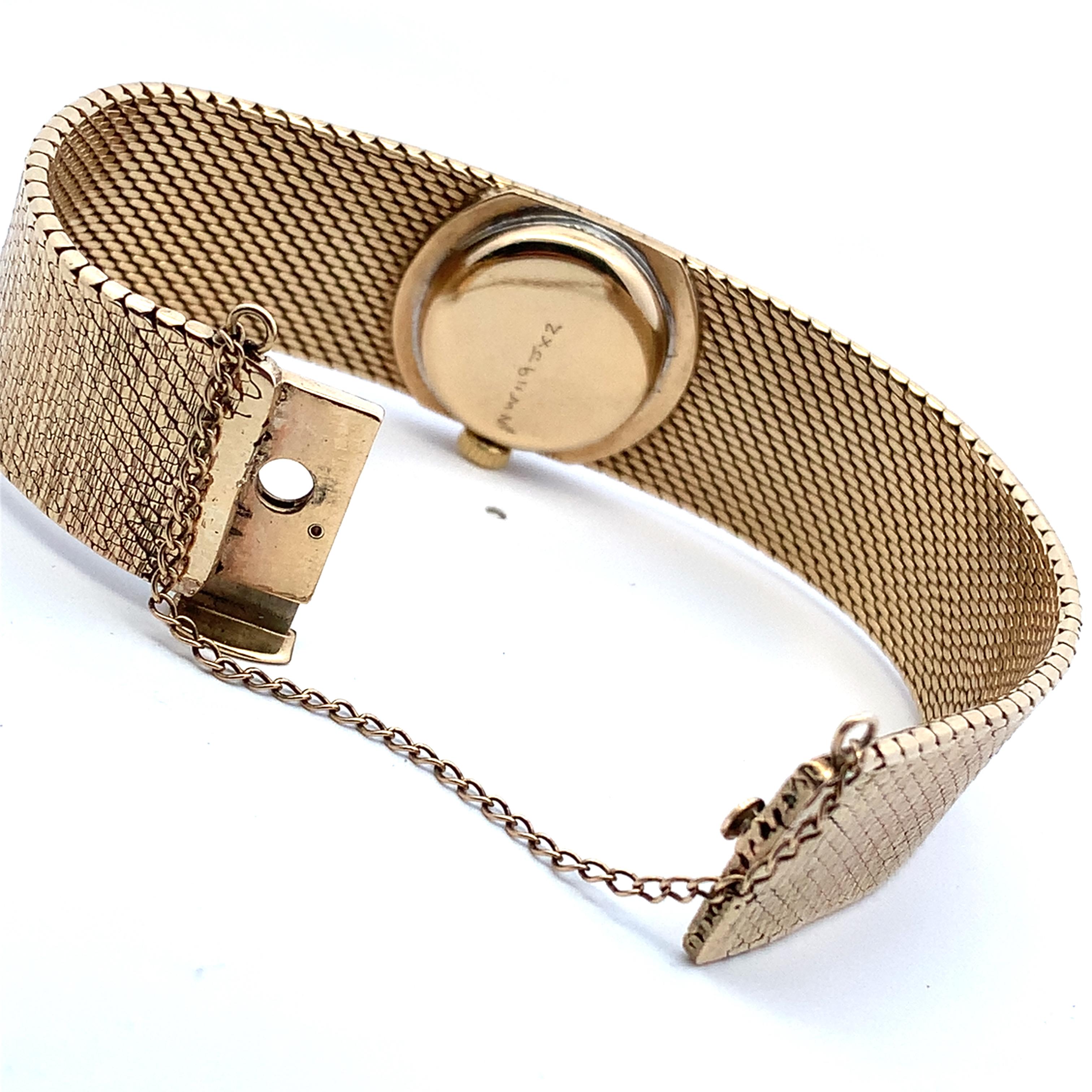 Montre de dame Longines vintage en or jaune 9ct en vente 2