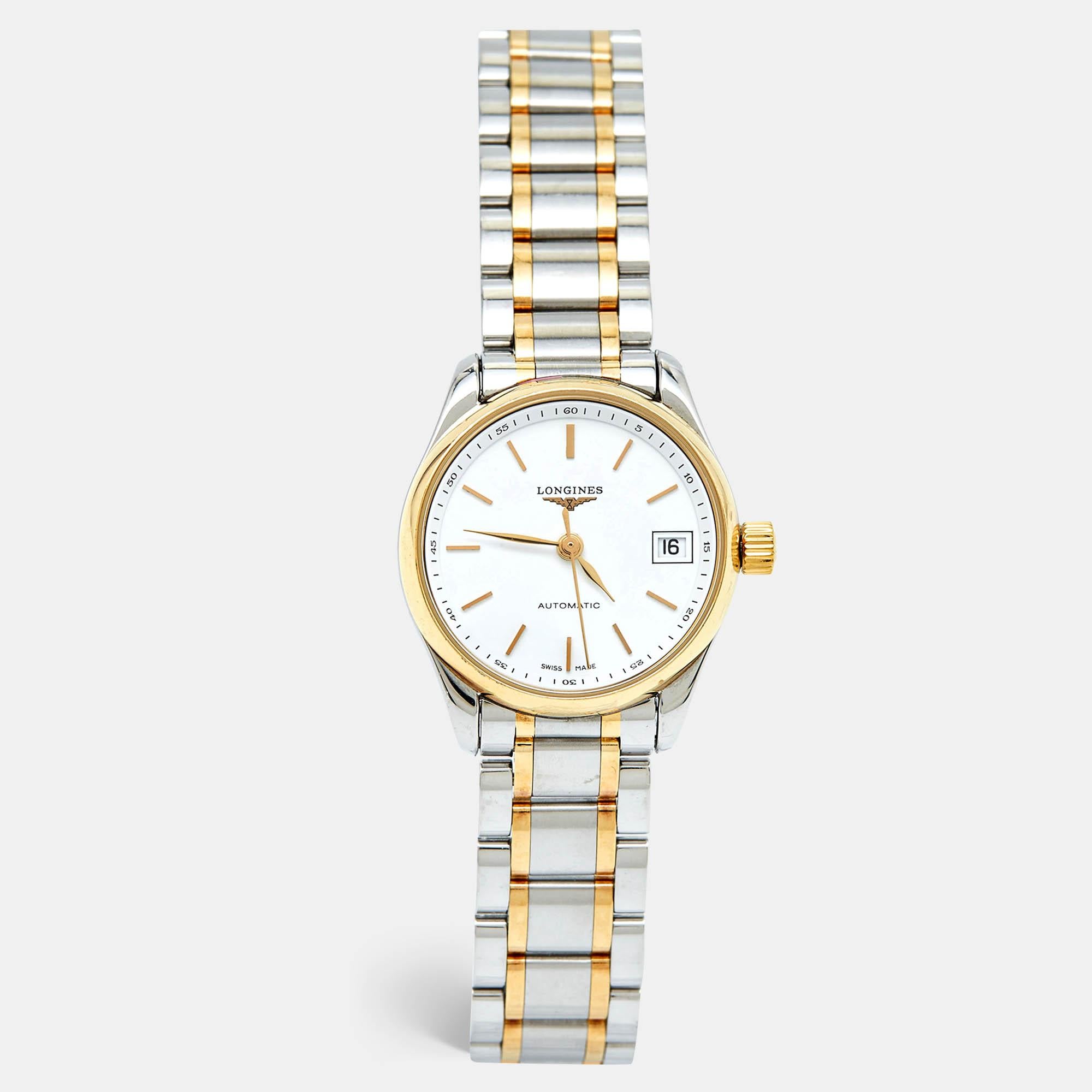 A timeless silhouette made of high-quality materials and packed with precision and luxury makes this wristwatch the perfect choice for a sophisticated finish to any look. It is a grand creation to elevate the everyday experience.
