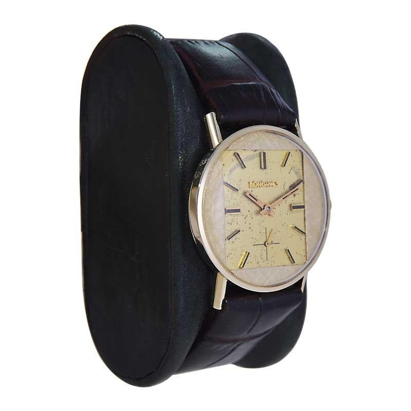 Design architectural Longines « Circle Around the Square » en or jaune, 1950 Excellent état - En vente à Long Beach, CA