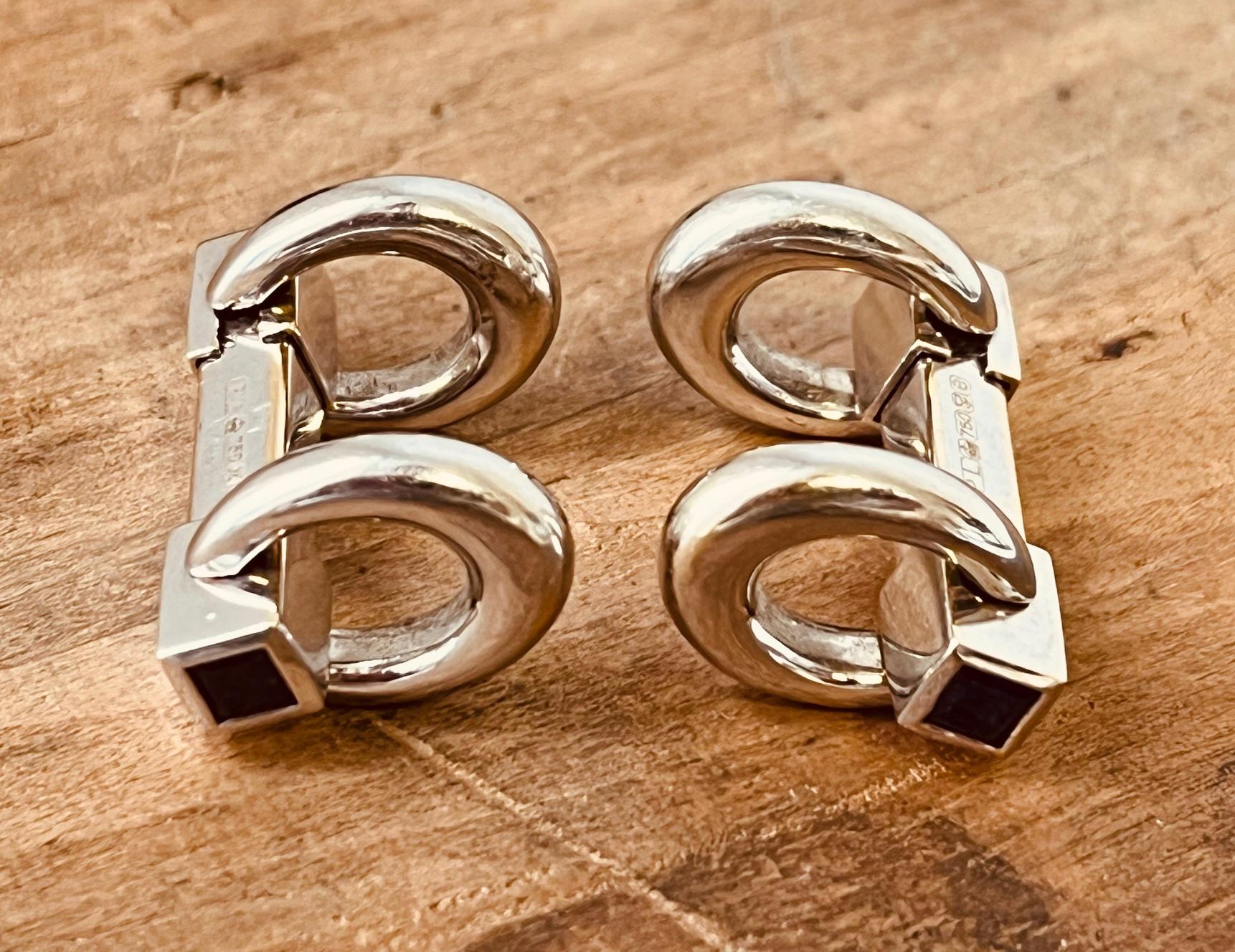 Square Cut LONGMIRE. A Pair of 18ct White Gold Bar Cufflinks With Sapphire Terminals.  For Sale