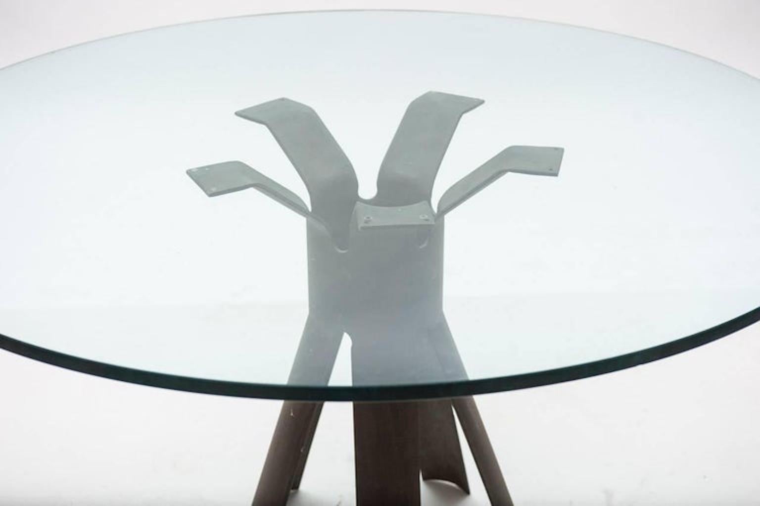 Italian Longobardo Model Table by Angelo Mangiarotti for Skipper For Sale