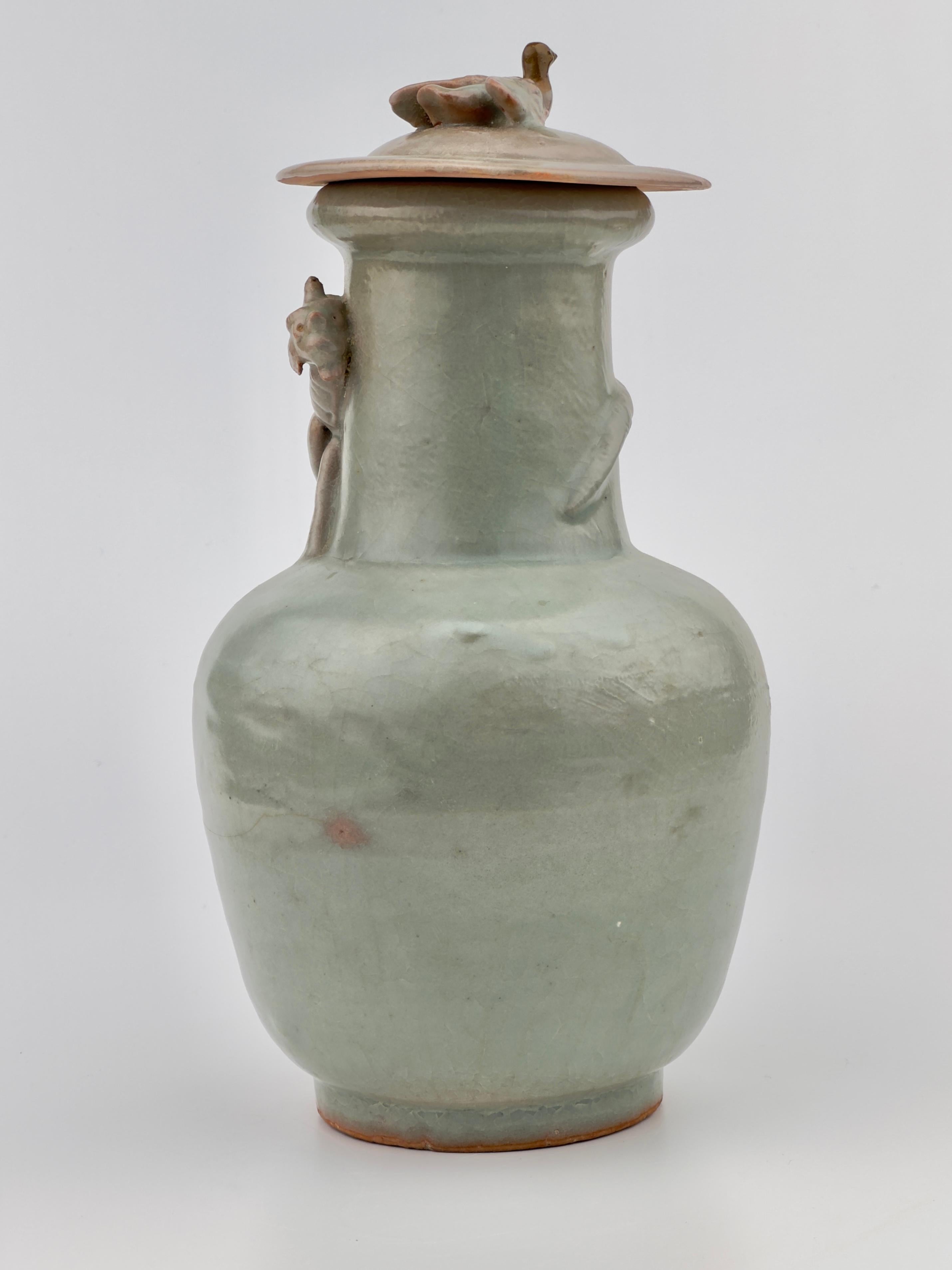 Chinese Longquan Celadon 'Dragon' Jar and Cover, Song Dynasty(1127–1279) For Sale