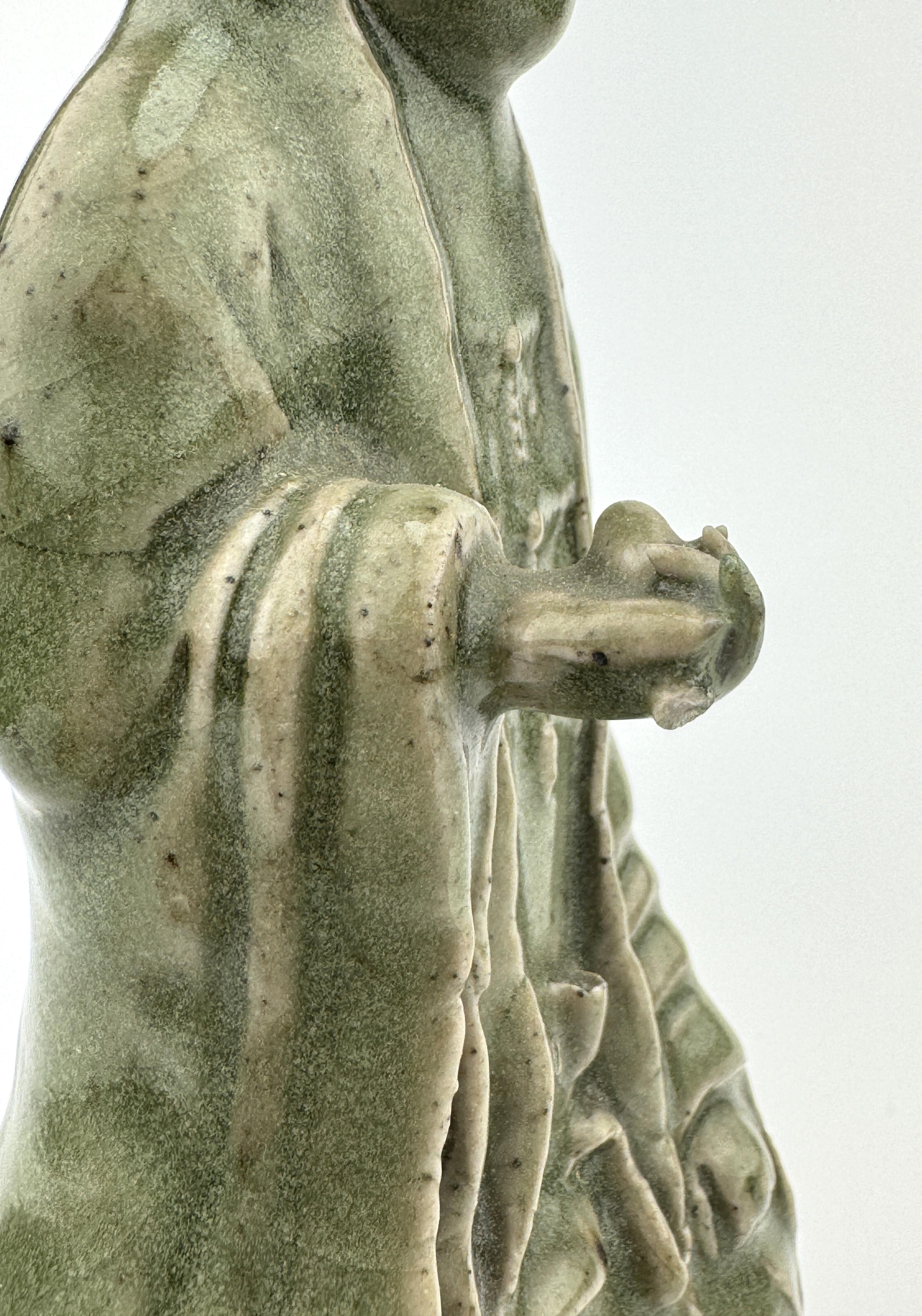 Longquan Celadon Figurine, Ming Dynasty (1368-1644) For Sale 1