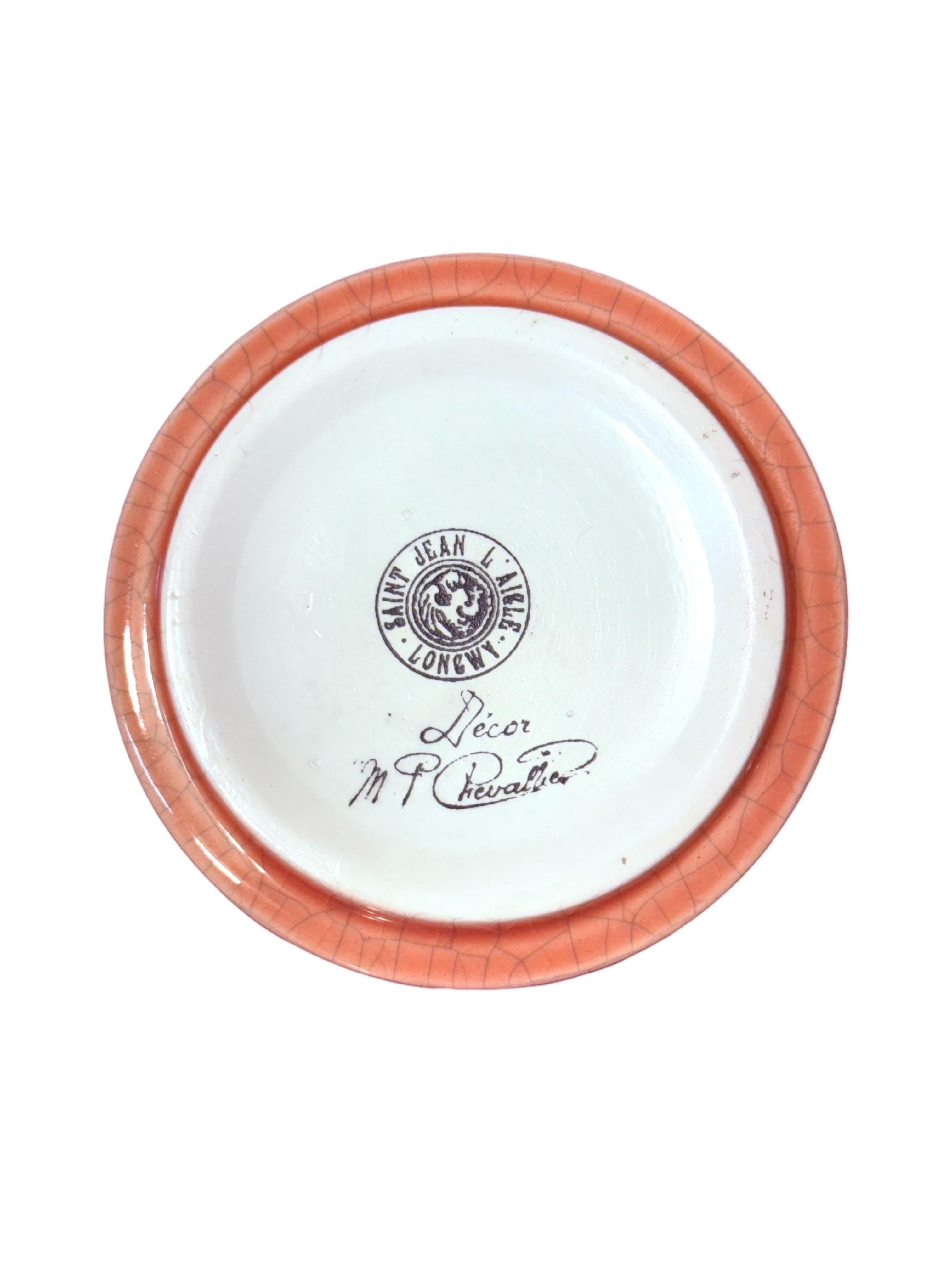 XIX secolo Scatola Longwy rosa smaltata con decori floreali, firmata M.P. Chevallier in vendita