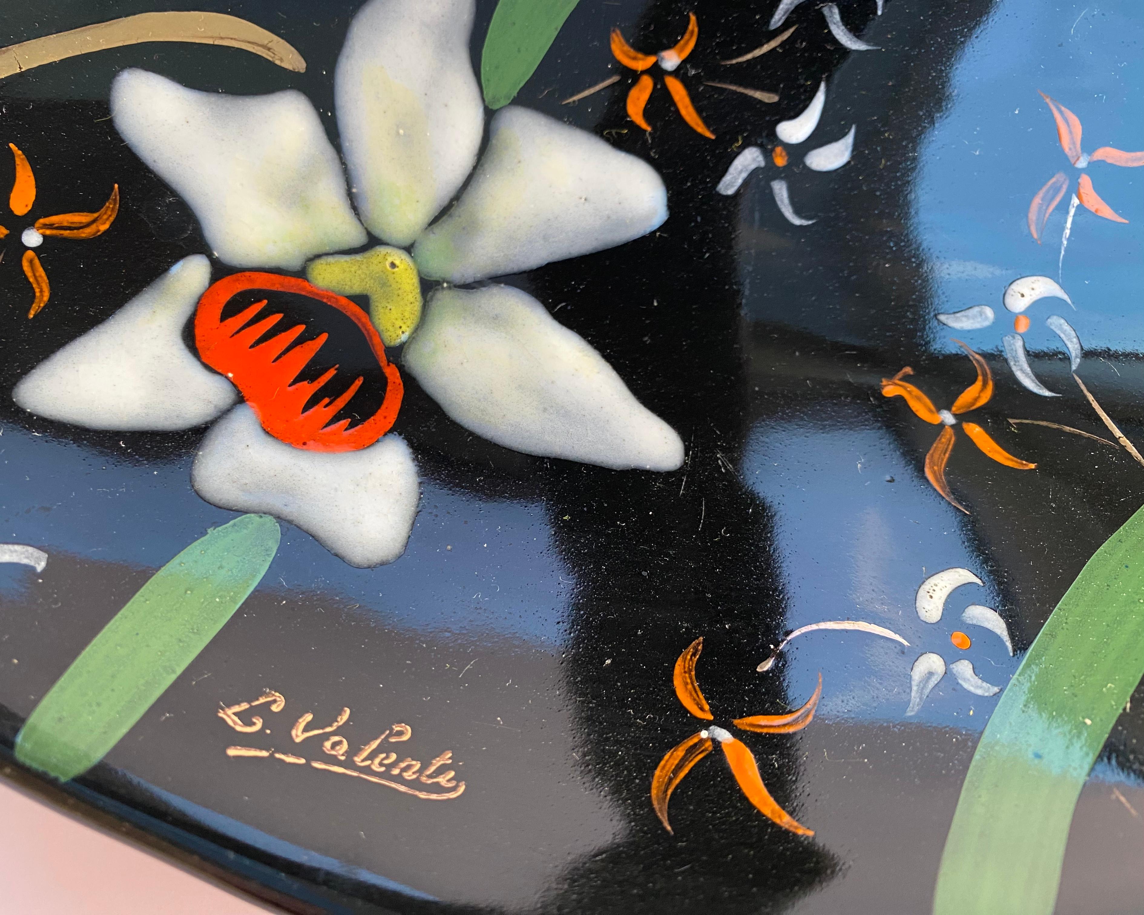 Longwy Serving Fruit Bowl Hand Painted Floral Dish Glazed Ceramic France In Excellent Condition For Sale In Bastogne, BE