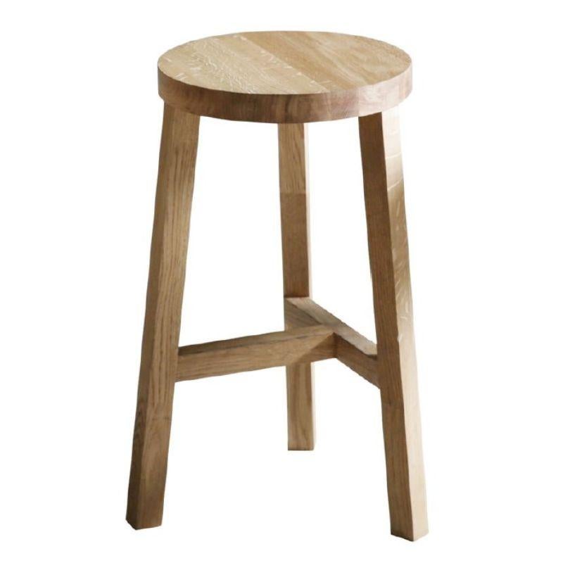 Lonna bar stool, tall & oak by made by choice (large)
Dimensions: 34 x 34 x 74 cm
Materials: oak

Also available: ash, black, ultra yellow custom color, 

Lonna furniture series was originally introduced as part of a café and sauna interior at