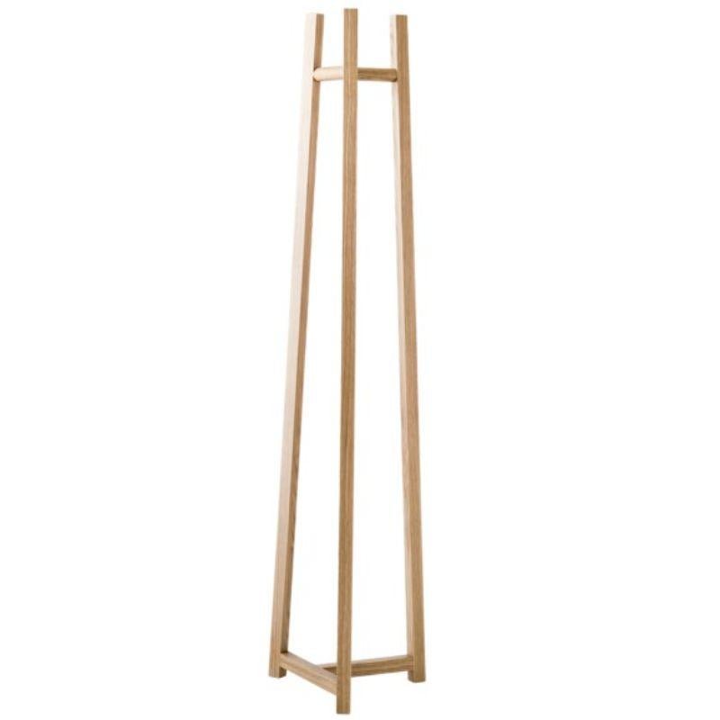 Appendiabiti Lonna, piccolo di Made By Choice
Dimensioni: 20 x 170 cm
Materiali: Rovere

Disponibile anche: Colore personalizzato, medio e grande

La serie di mobili Lonna è stata originariamente introdotta come parte di un caffè e di una