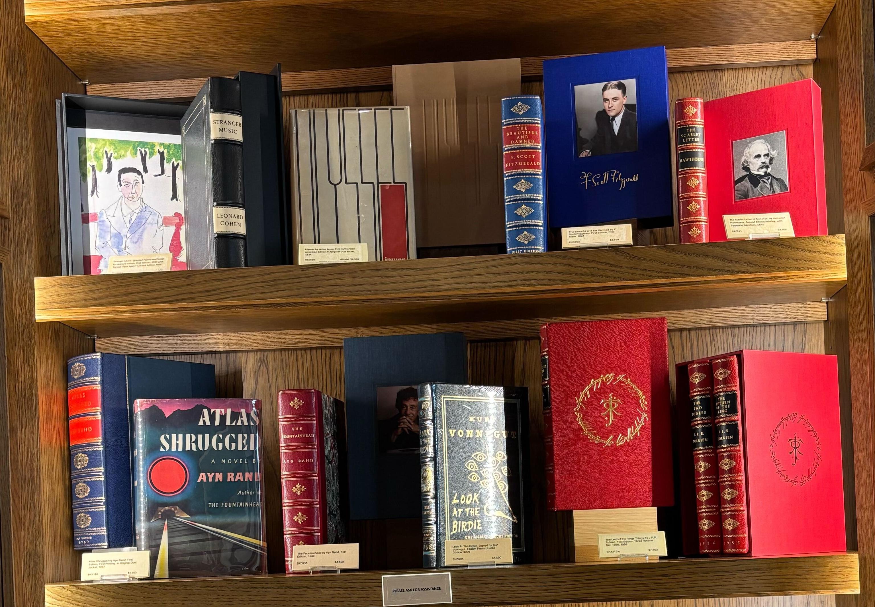 Look At The Birdie, signé par Kurt Vonnegut, Easton Press, édition limitée, 2009 en vente 2