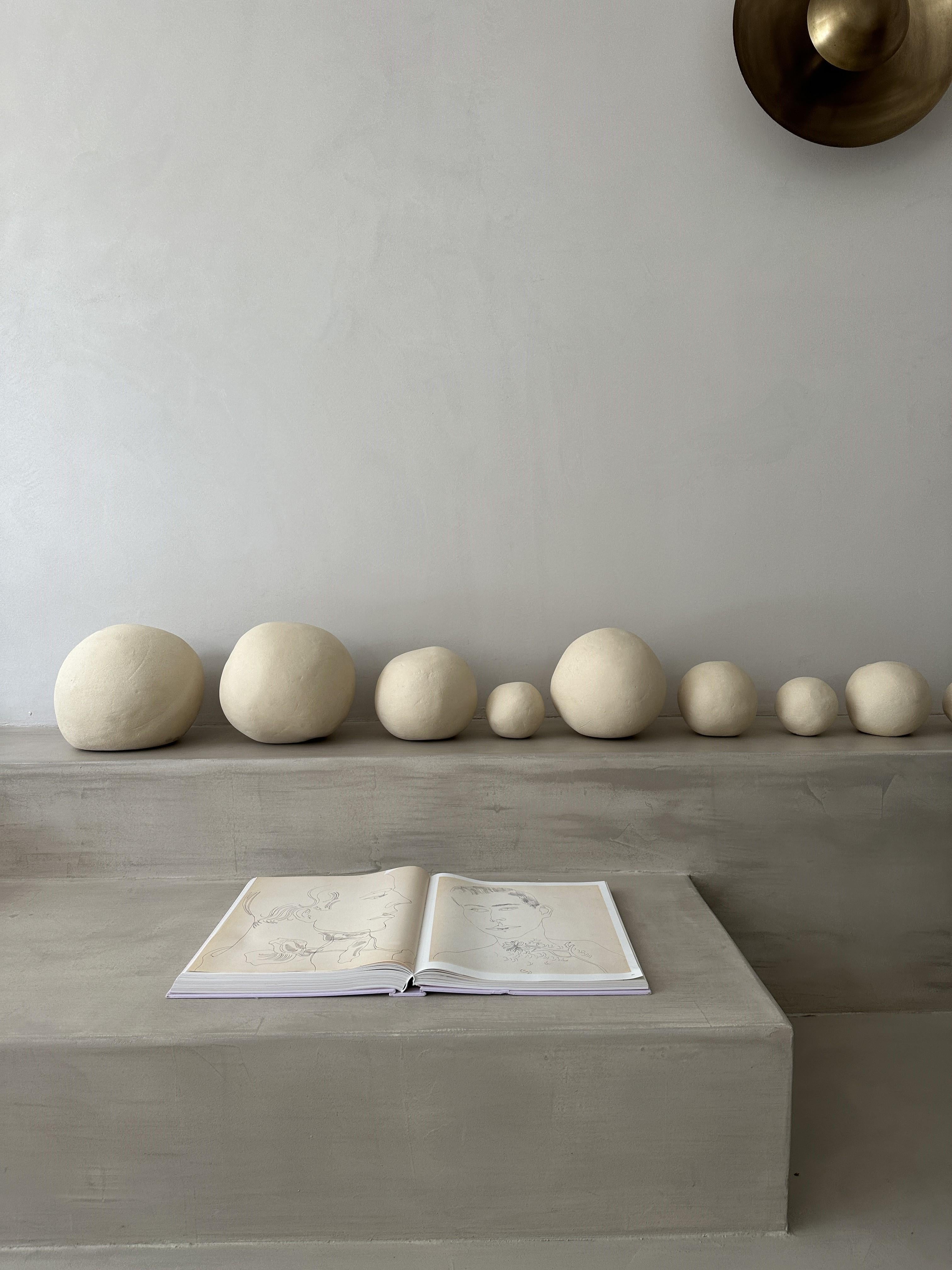 Looking for Equilibrium-Skulptur von MCB Ceramics (Postmoderne) im Angebot