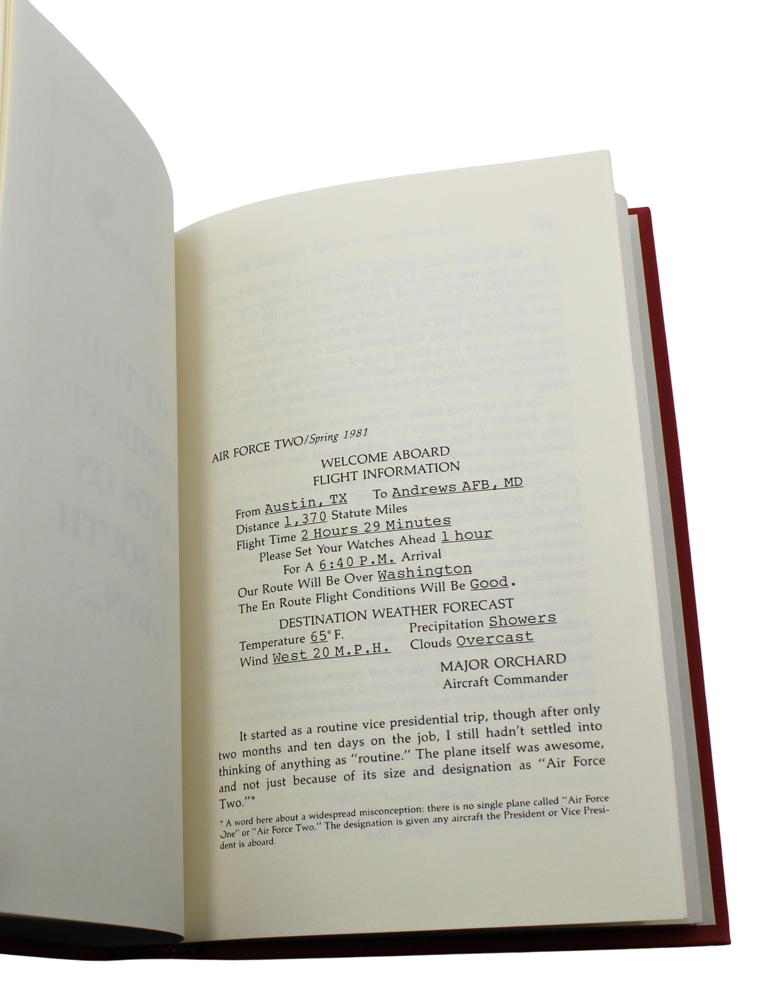 Regarder vers l'avenir : Une autobiographie, signée par George Bush, première édition, 1987 en vente 5