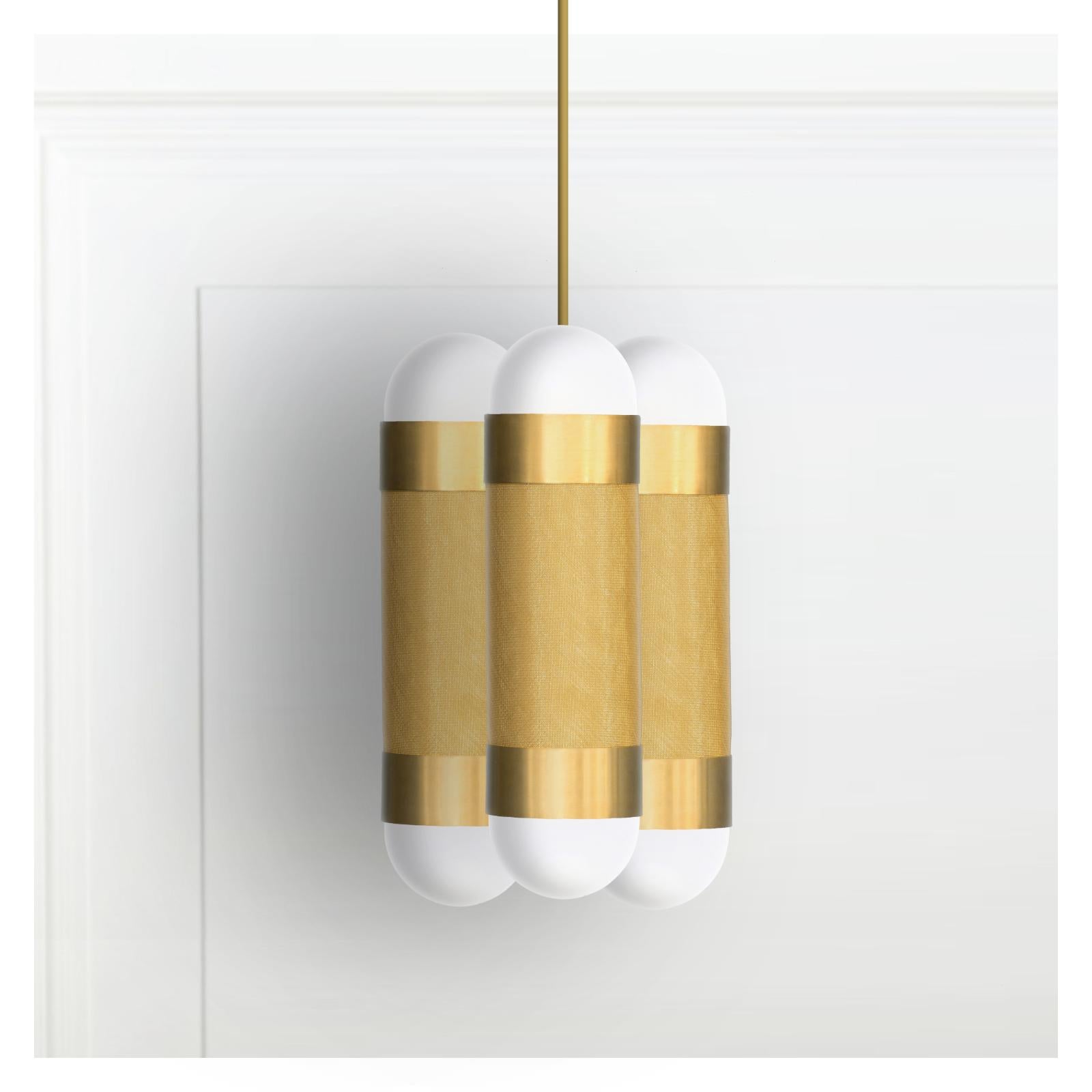 Loom Modern Brass Cluster Pendant Light with Borosilicate Glass Globes In New Condition For Sale In London, GB