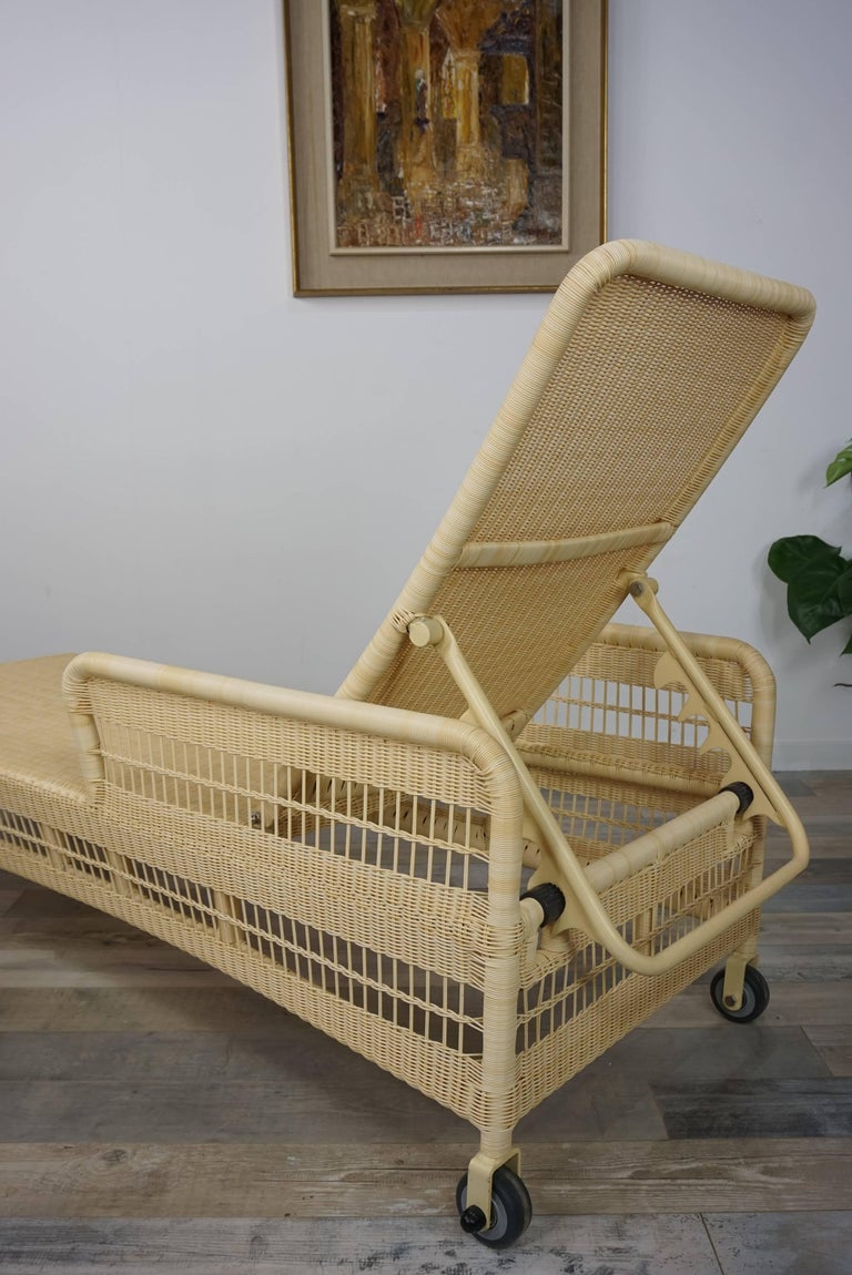 Loom Lloyd Resin Pair of Outdoor Chaises Longues Relax and Recliner For