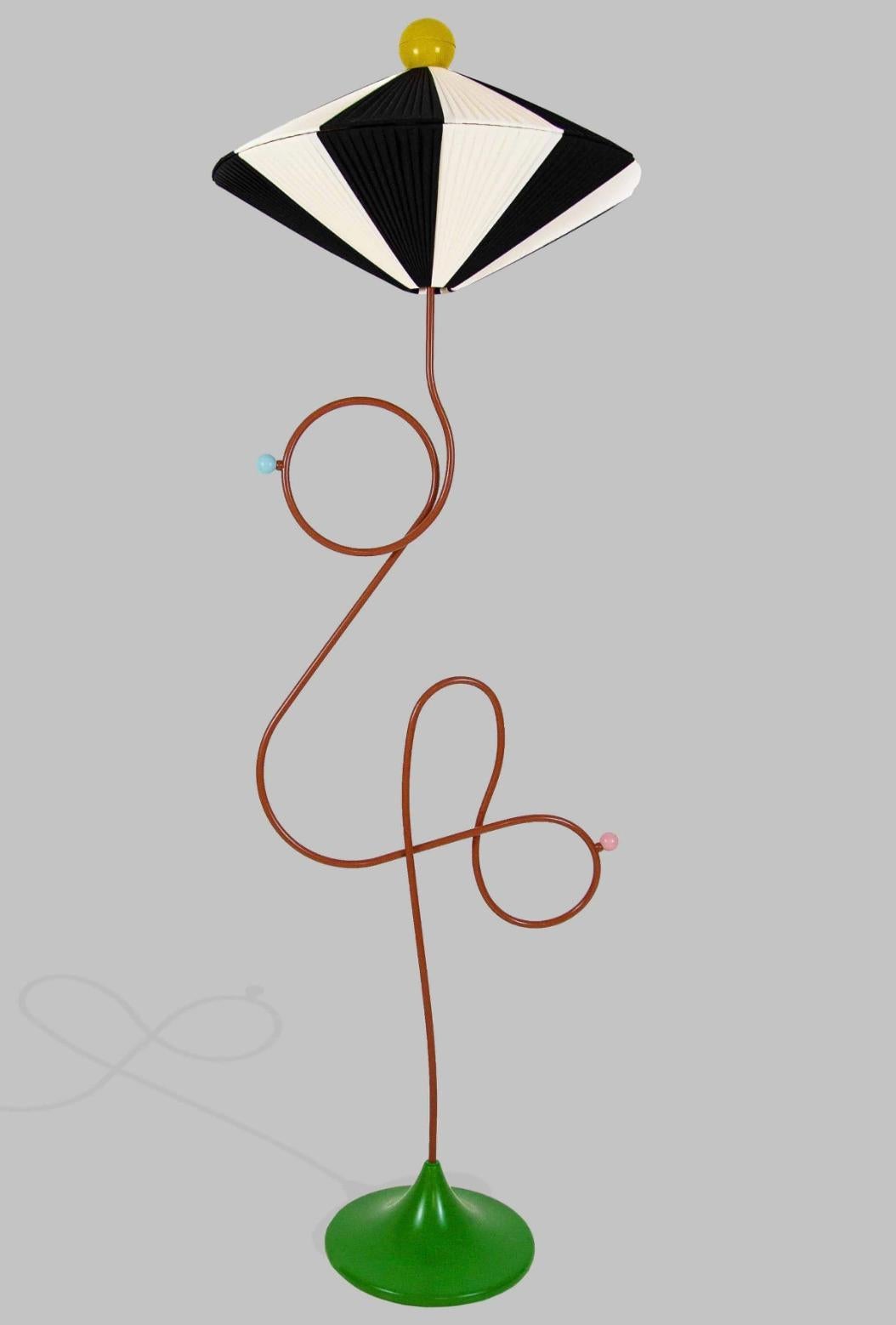 Loop Floor 02 de Miranda Makaroff, representada por Tuleste Factory

An 23,6