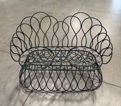 Loveseat de jardín de metal con bucles de mediados de siglo según Frances Elkins (Por unidad, 2 disponibles)