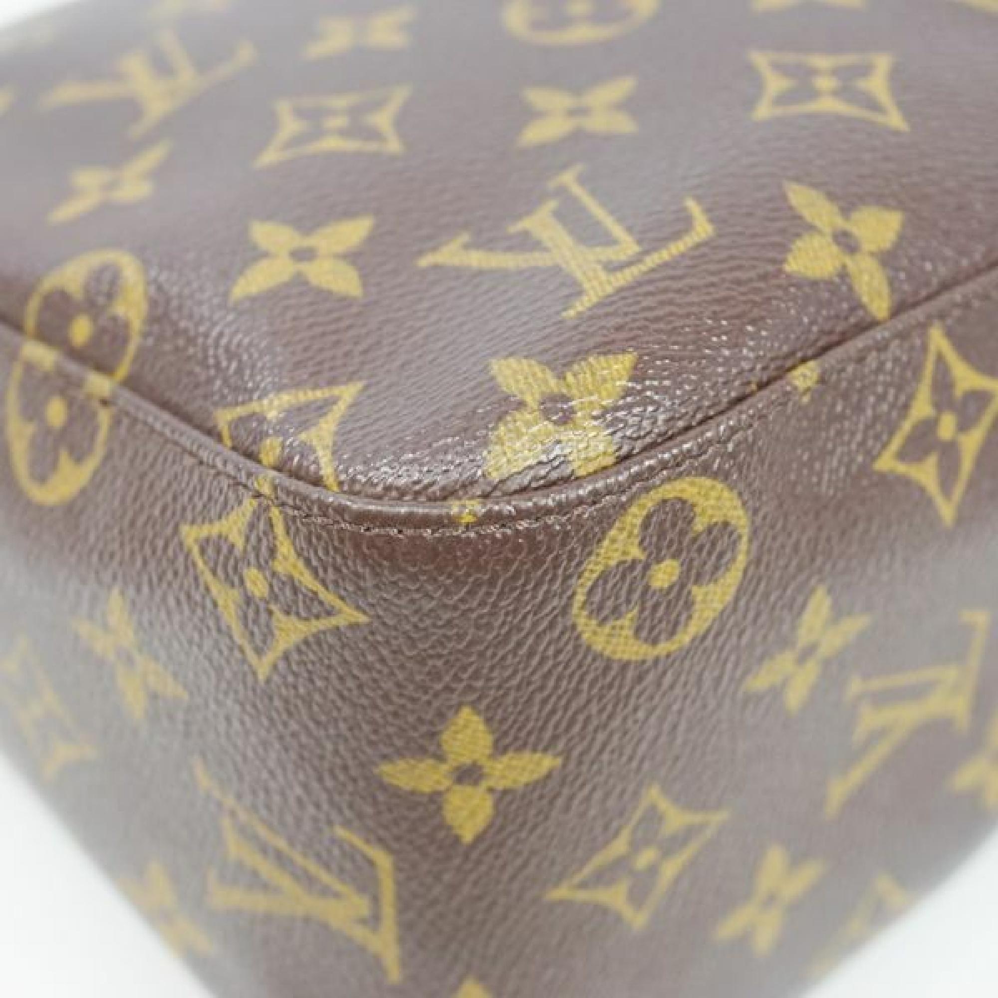 Louis Vuitton Looping MM  Womens  shoulder bag M51146 Leather In Good Condition In Takamatsu-shi, JP