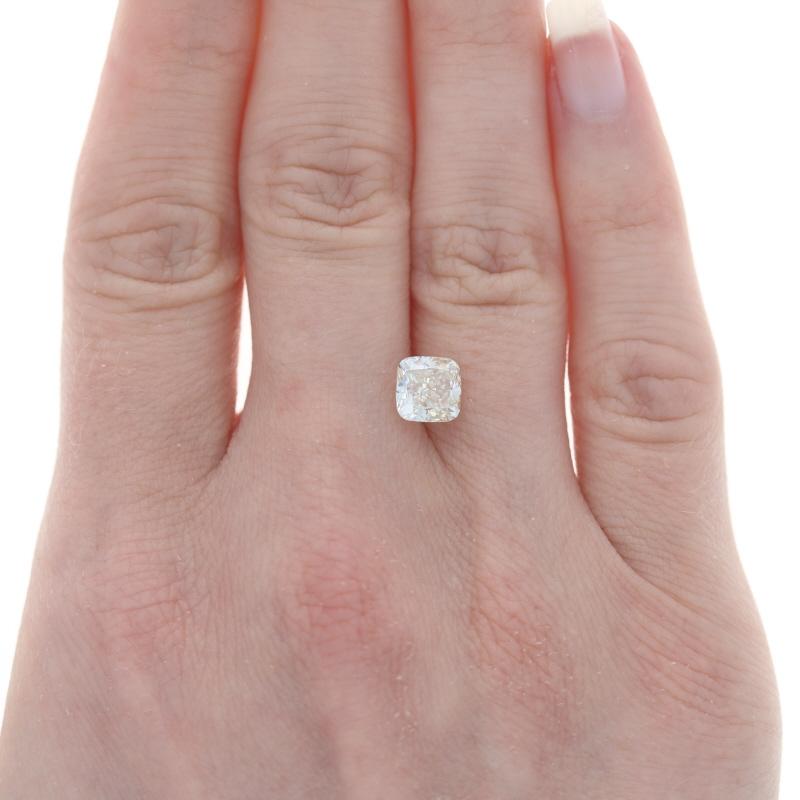 Cushion Cut Loose Diamond - Cushion 2.01ct GIA M SI1 Solitaire For Sale
