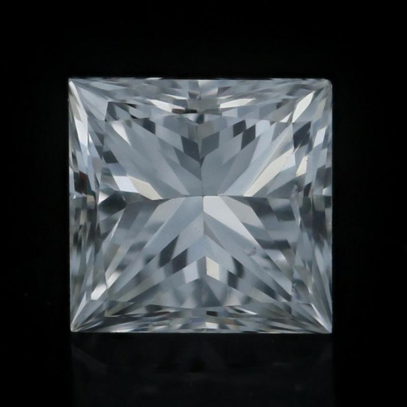 Diamant brut - Princesse .70ct GIA I SI1 Solitaire Neuf - En vente à Greensboro, NC