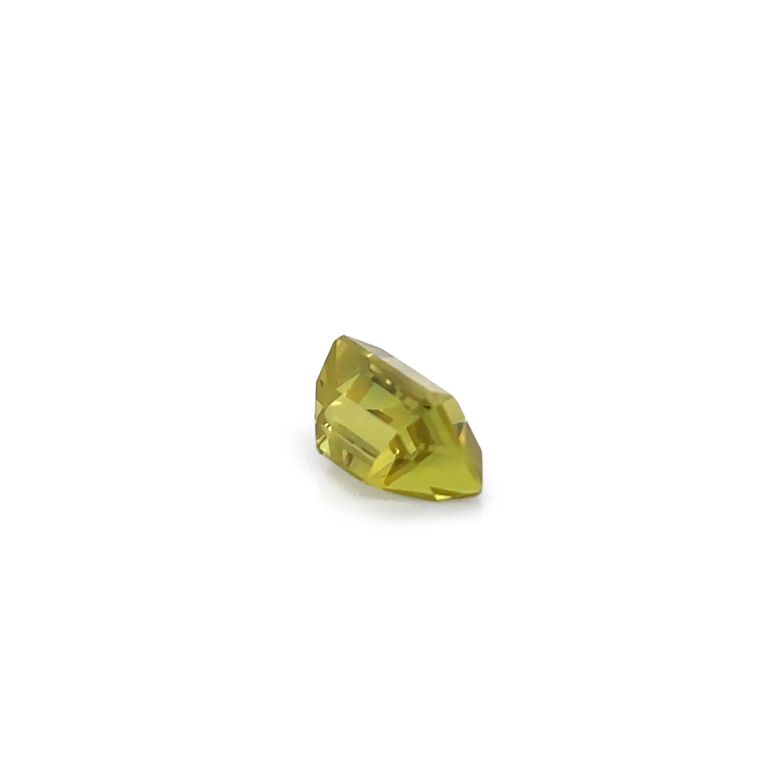 Emerald Cut Loose Emerald-Cut Natural Yellow Sapphire 3.27ct For Sale