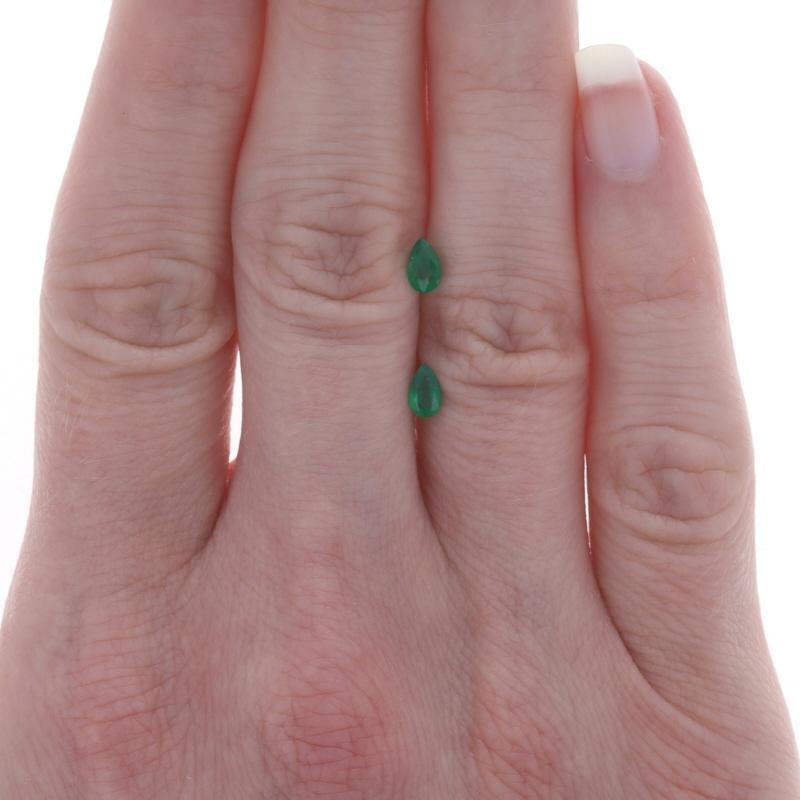 Pear Cut Loose Emeralds - Pear .48ctw Green Matched Pair For Sale