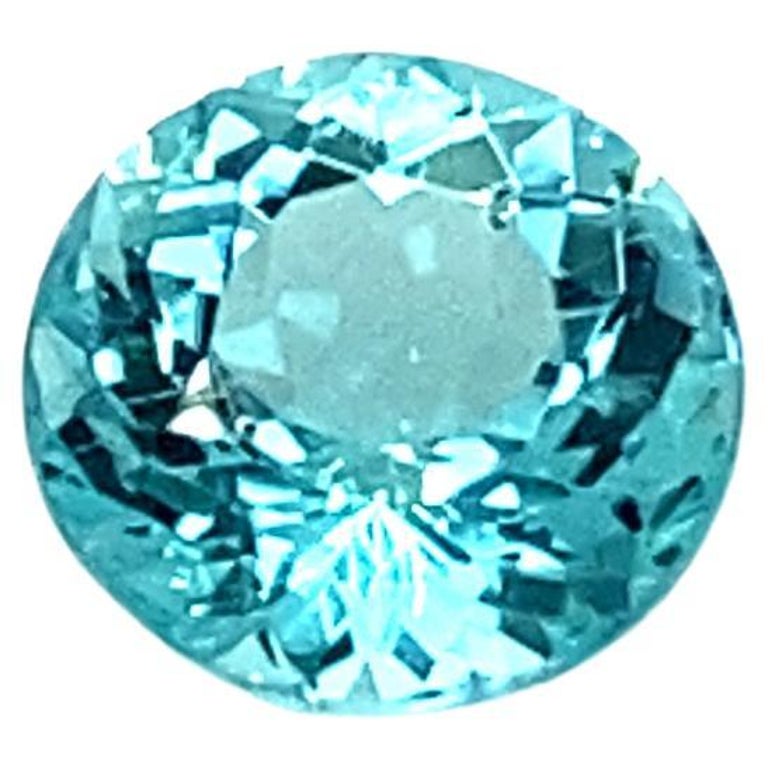 Loose Paraíba Tourmaline 1.80 Carats Ocean Blue Gemstone For Sale at