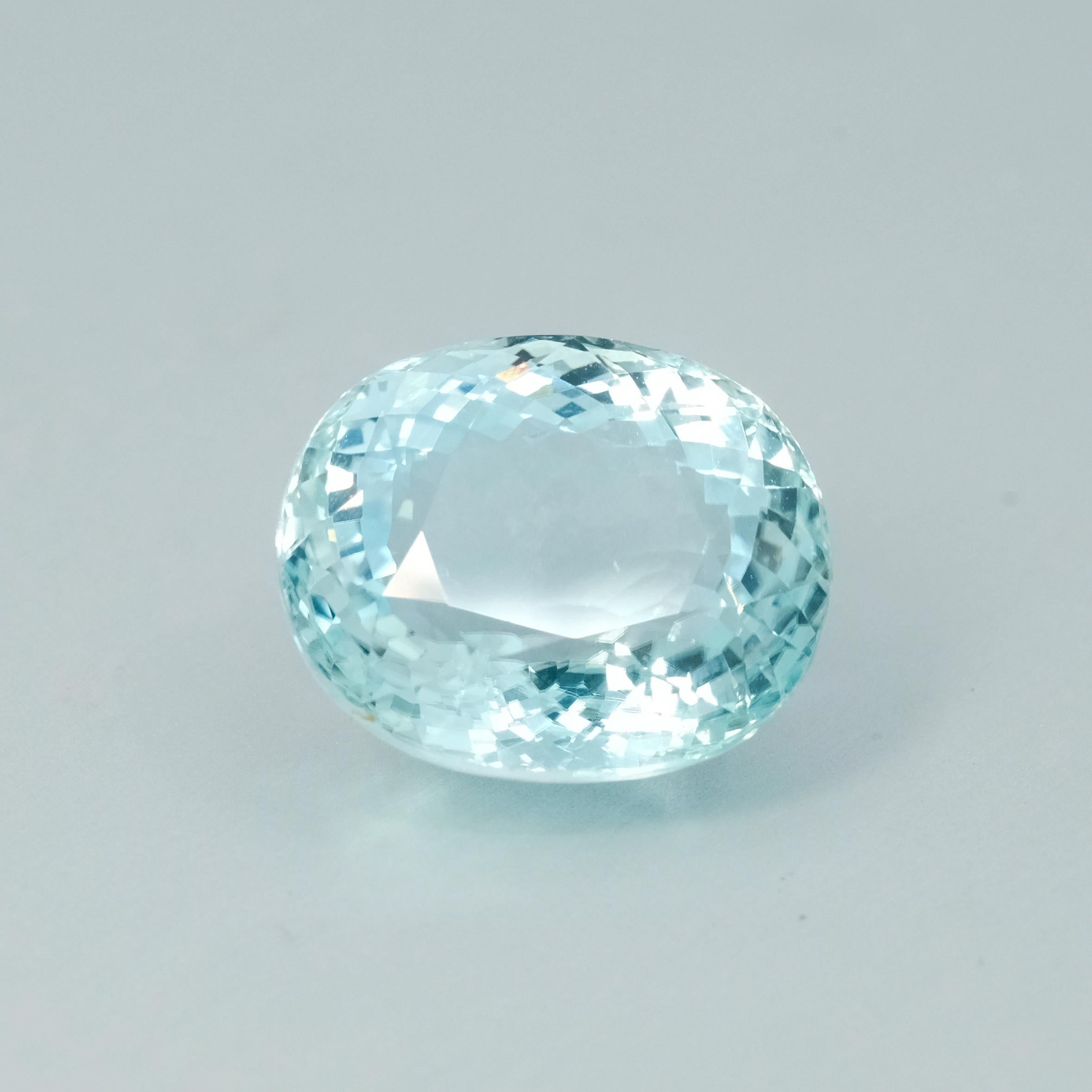 Loose Paraiba Tourmaline - oval cut - light blue - 29.97cts For Sale 1