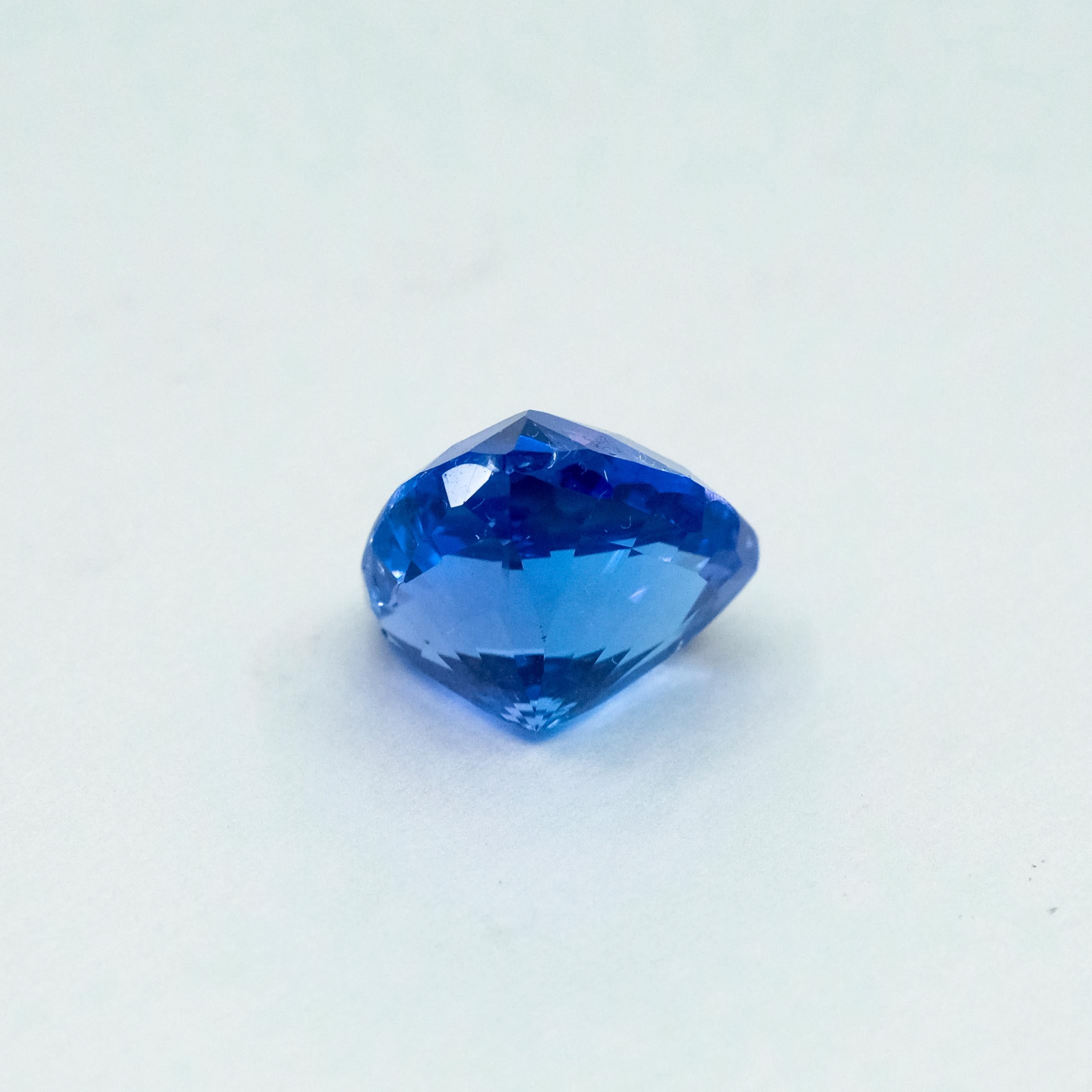 Taglio trillion Tanzanite sfusa - Taglio a brillante - 11,95cts in vendita