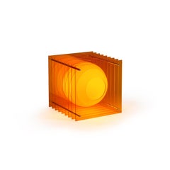 LOP Big Square Orange von BằNG – Ein Objekt, das alles andere als langweilig ist