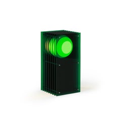 LOP Small Rectangle Green von BằNG – Ein Objekt, das alles andere als langweilig ist